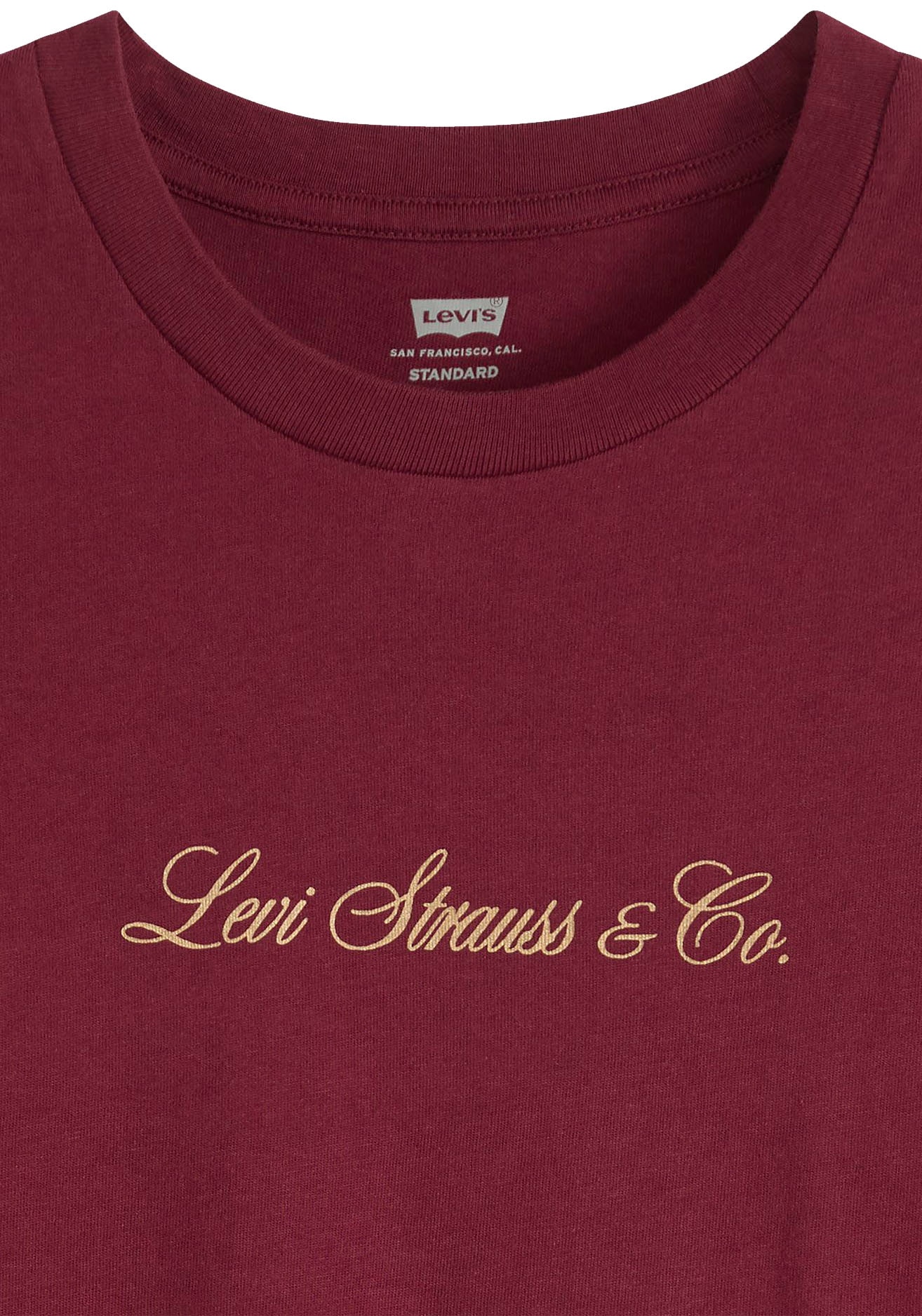 Levi's® T-shirt mit Schriftzug
