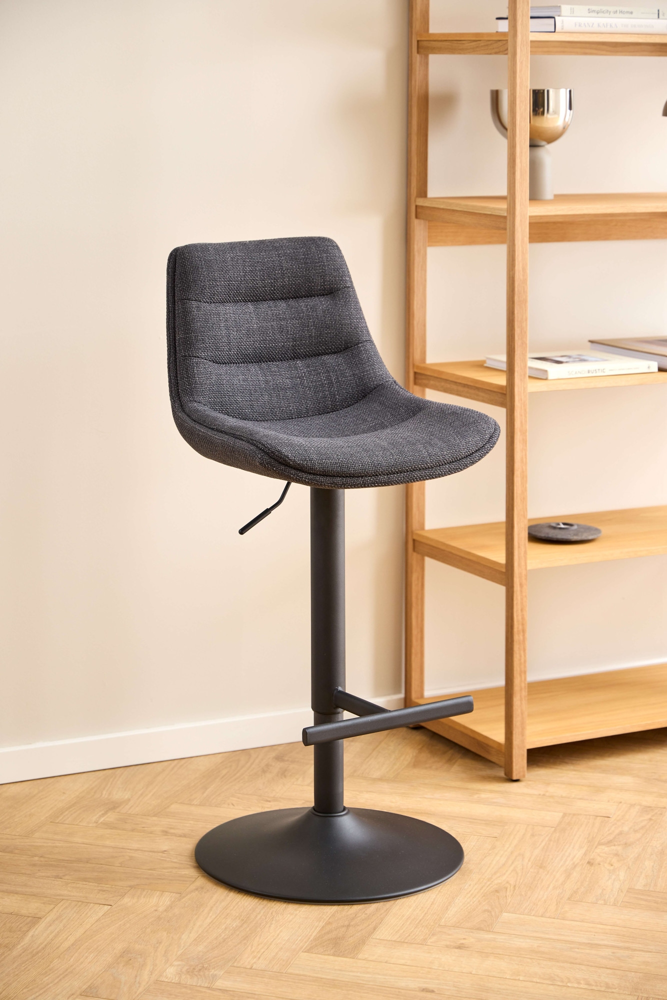 ACTONA GROUP Tabouret de bar »Adisa« Ensemble, 2 pièces, 2 cuis tlg. Tabouret de bar, Basel gris foncé, piètement Trompette, 2 pcs