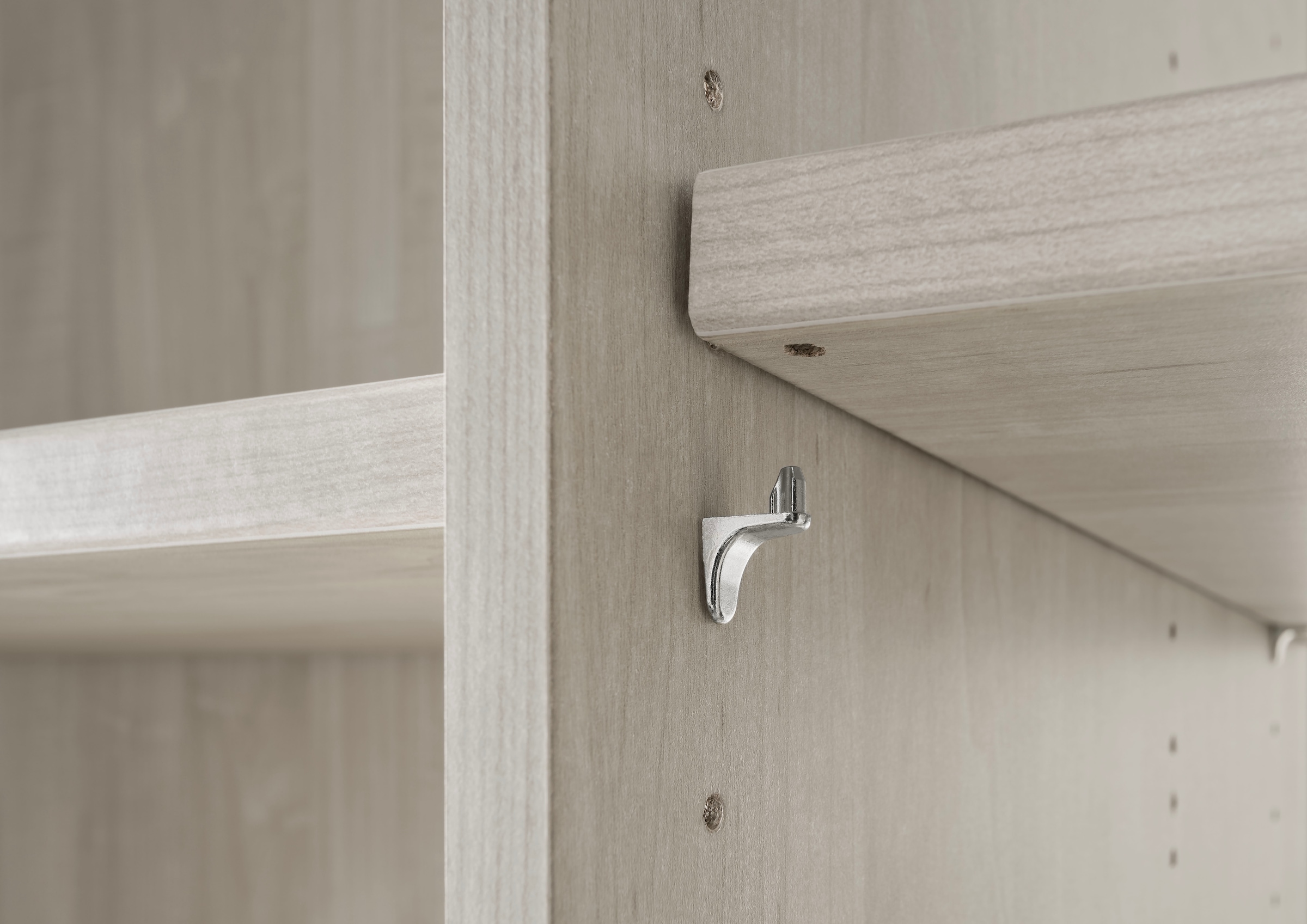 WIEMANN Armoire à portes coulissantes »Phoenix, Made in Germany, modernes Design, Highlight, Blickfang« Viele Farbkombinationen, in 4 Breiten und in 2 Höhen erhältlich,  maximaler Staurraum, inkl.Einlegeböden, Wäscheböden u. Dämpfer