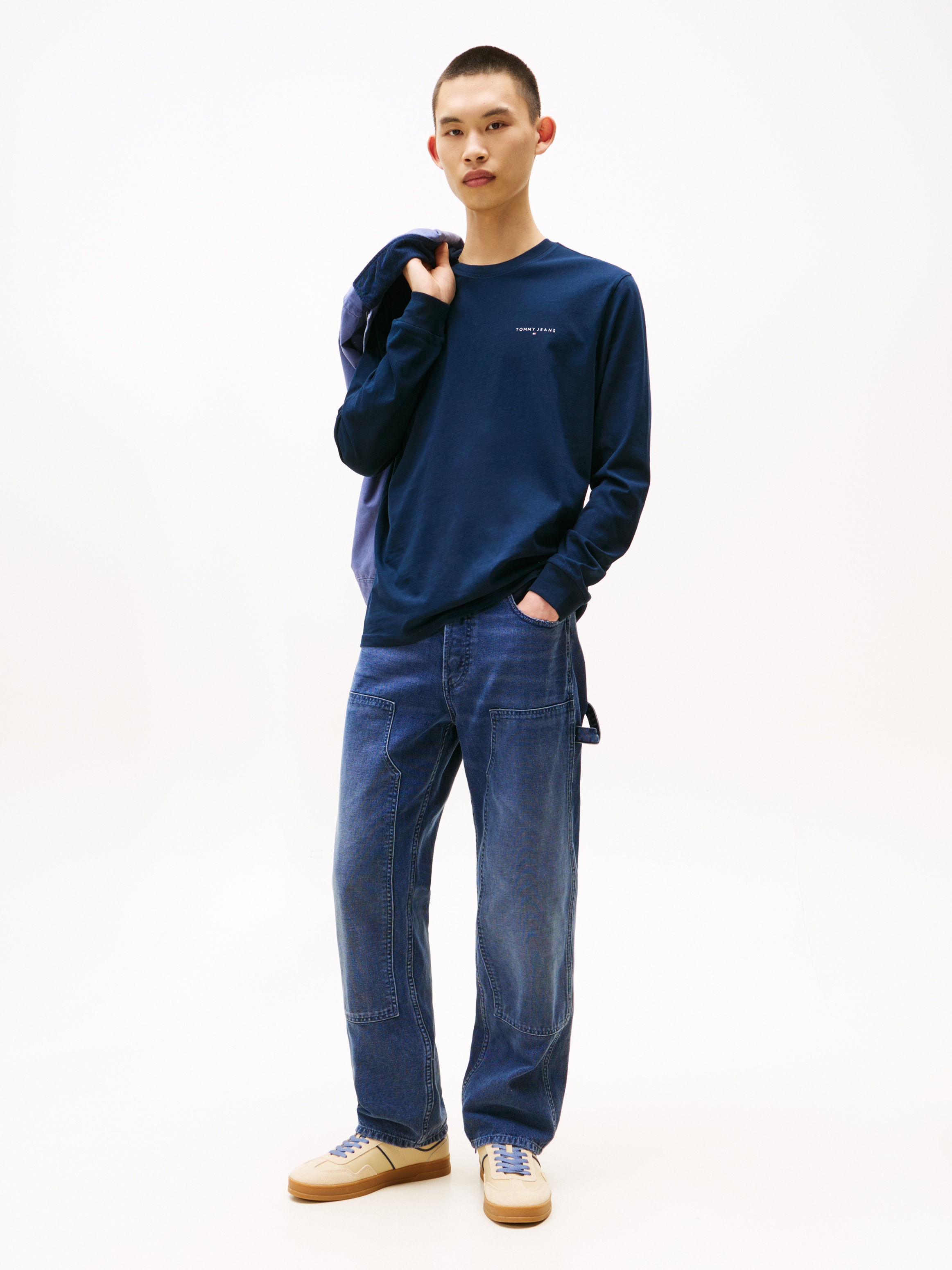 Tommy Jeans Langarmshirt »TJM SLIM CHEST LINEAR LS TEE EXT« Mit Rundhalsausschnitt