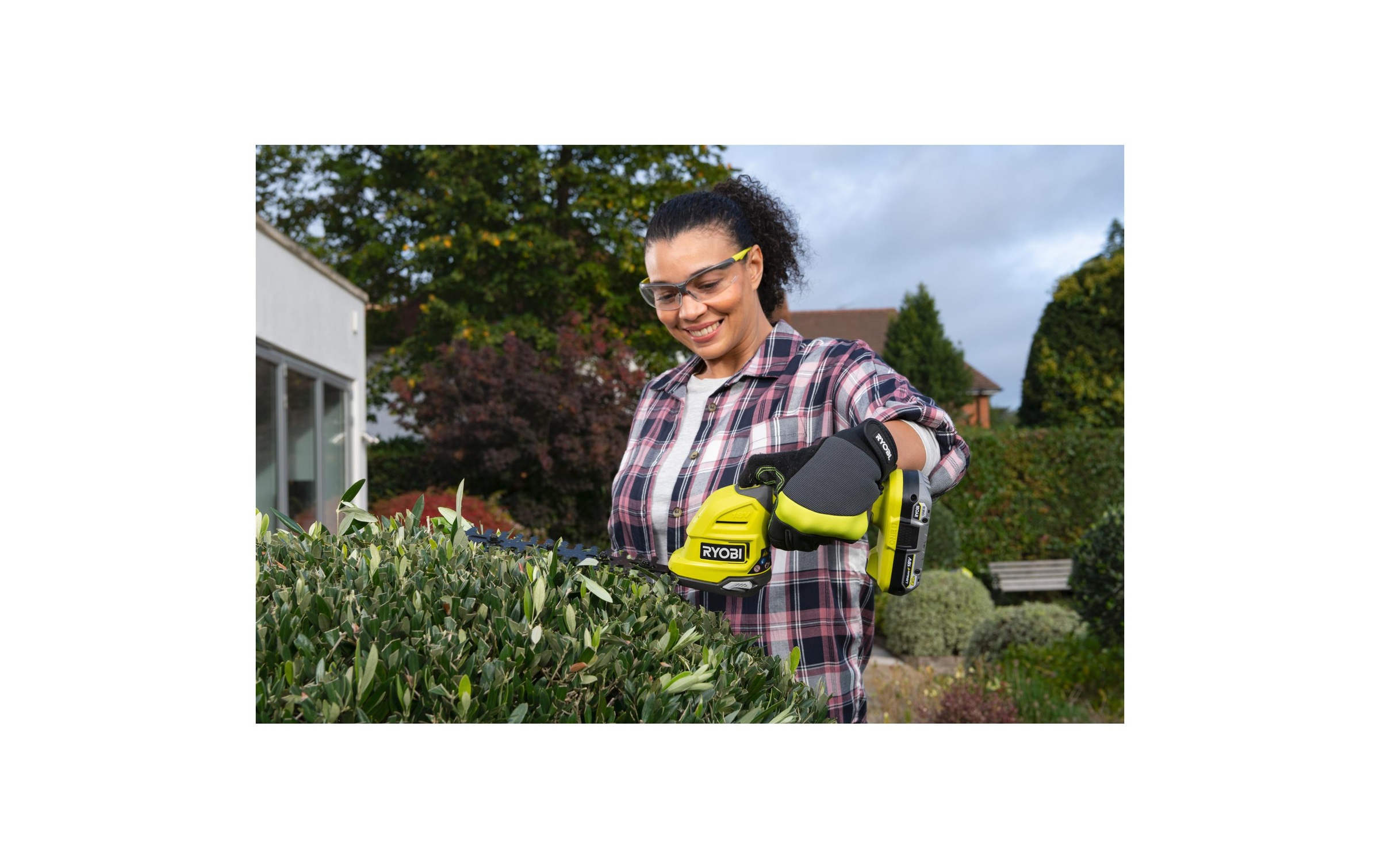   Akku-Gras- und Strauchscherenset »RYOBI RY18GSA-0« ()