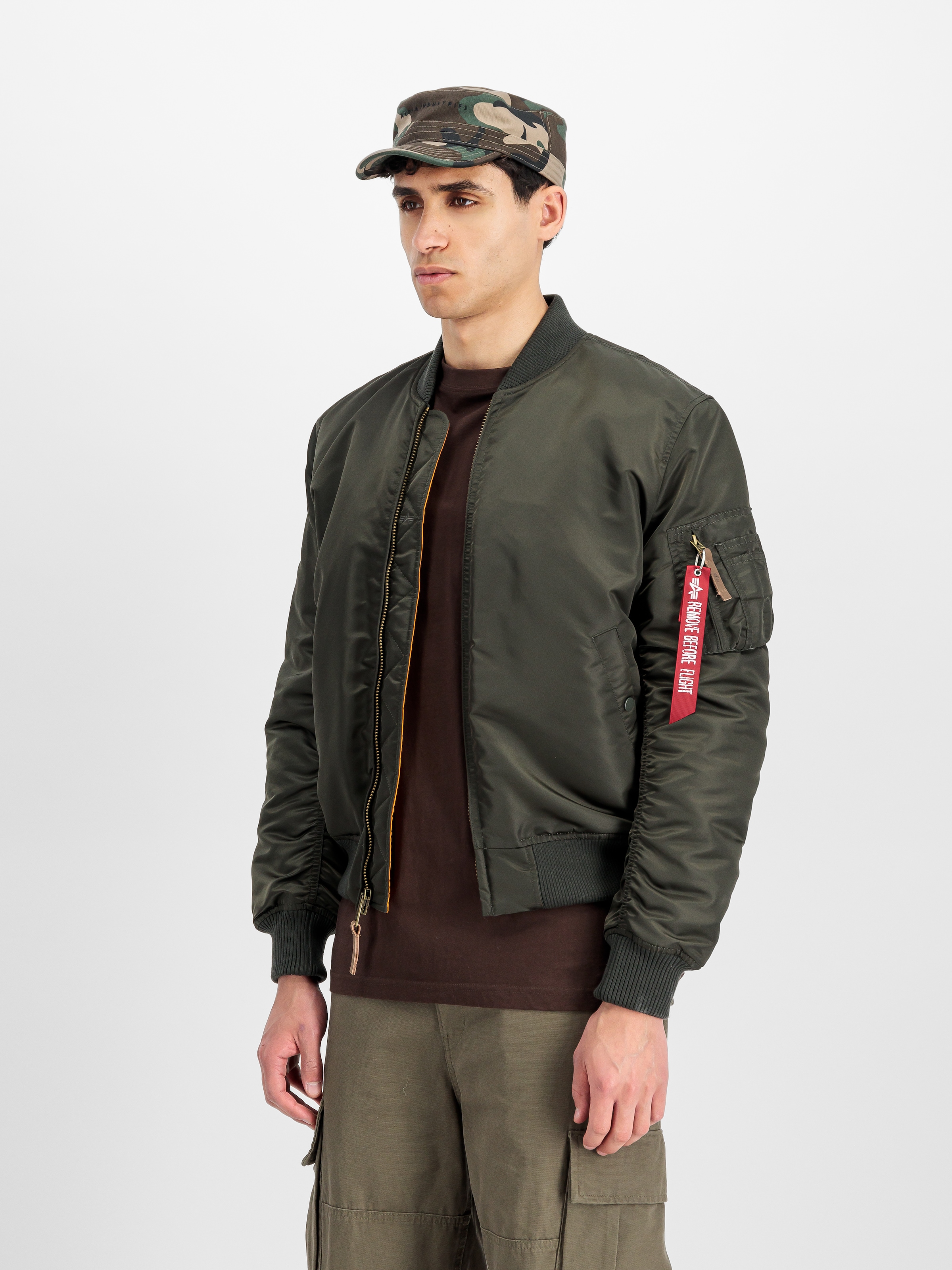 Alpha Industries Bomberjacke »MA-1 VF Vintage Fit 59« Kunstfaser, slim fit