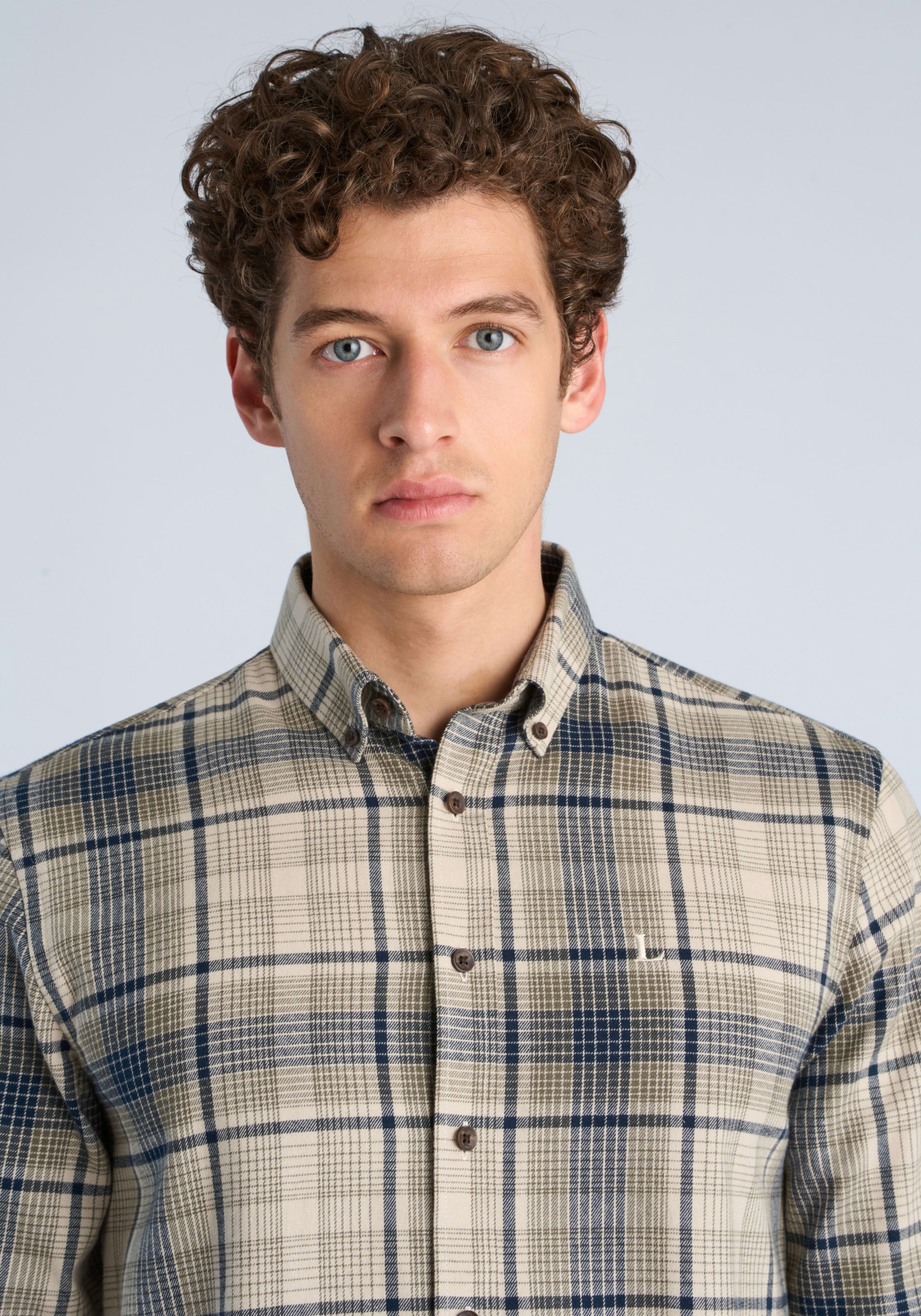 LINDBERGH Chemise à carreaux avec patte de boutonnage et col boutonné / coupe décontractée
