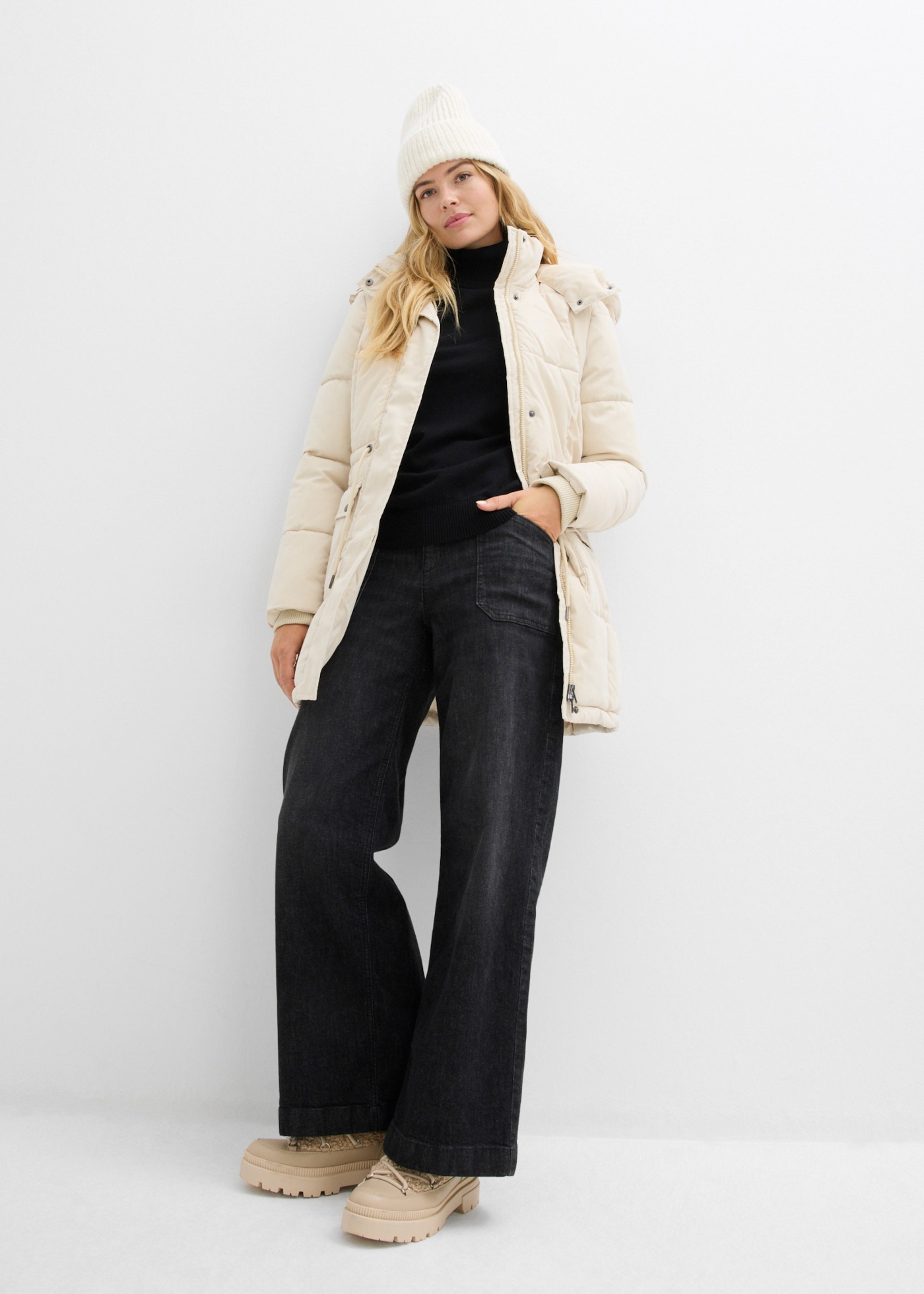 bonprix Veste d'hiver »Winterjacke mit verstellbarem Taillenbündchen« avec capuche avec capuche amovible, coupe décontractée