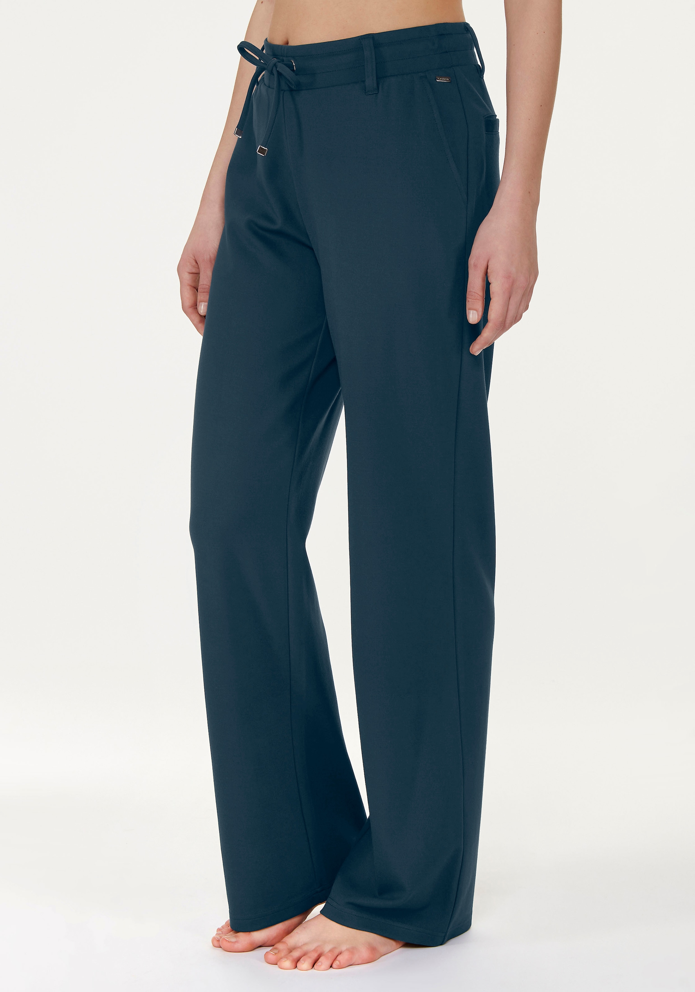 LASCANA Homewearhose  in weich fliessendem Material, Loungewear