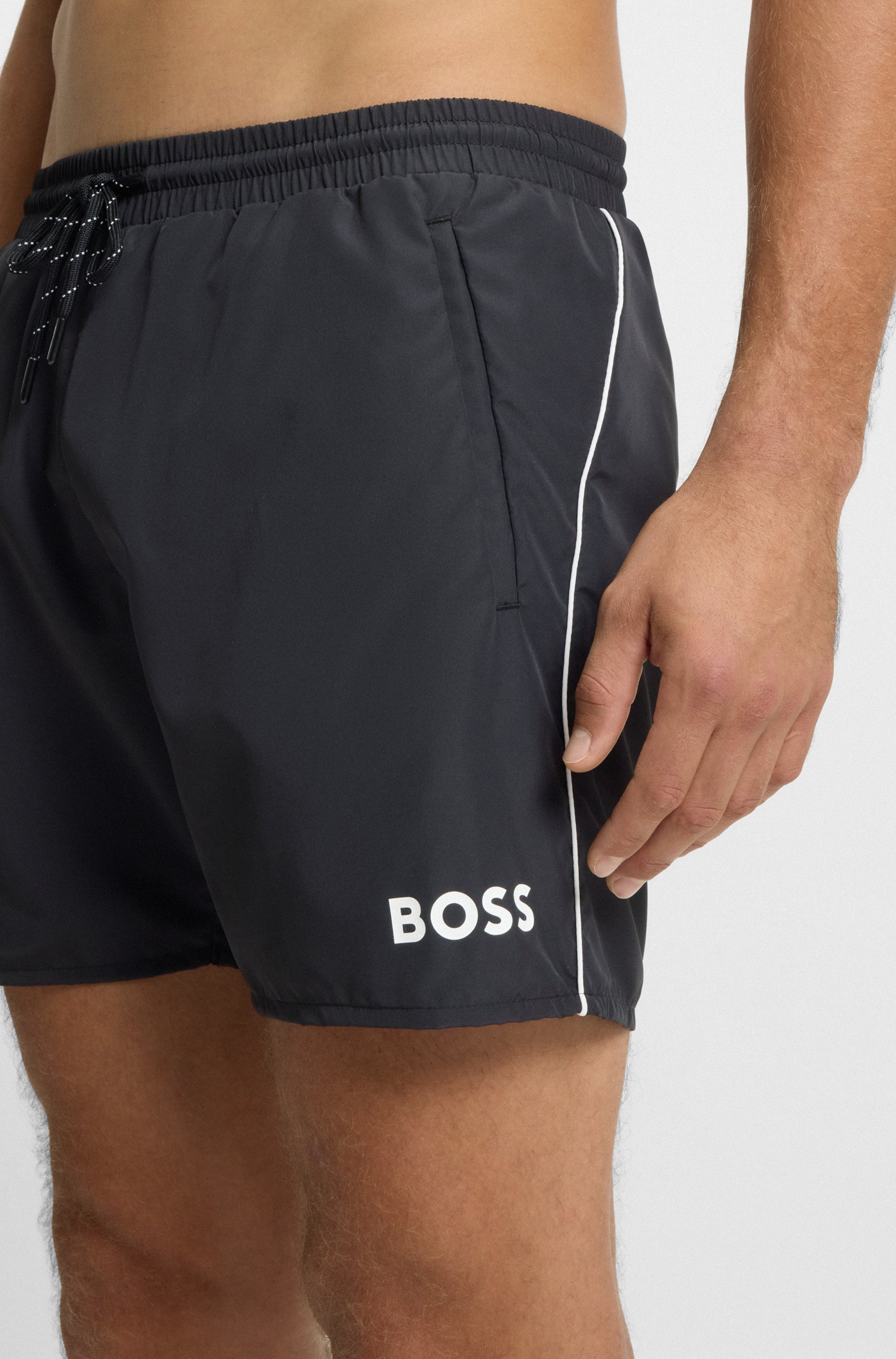 BOSS Badeshorts »Starfish« mit Kontraststreifen