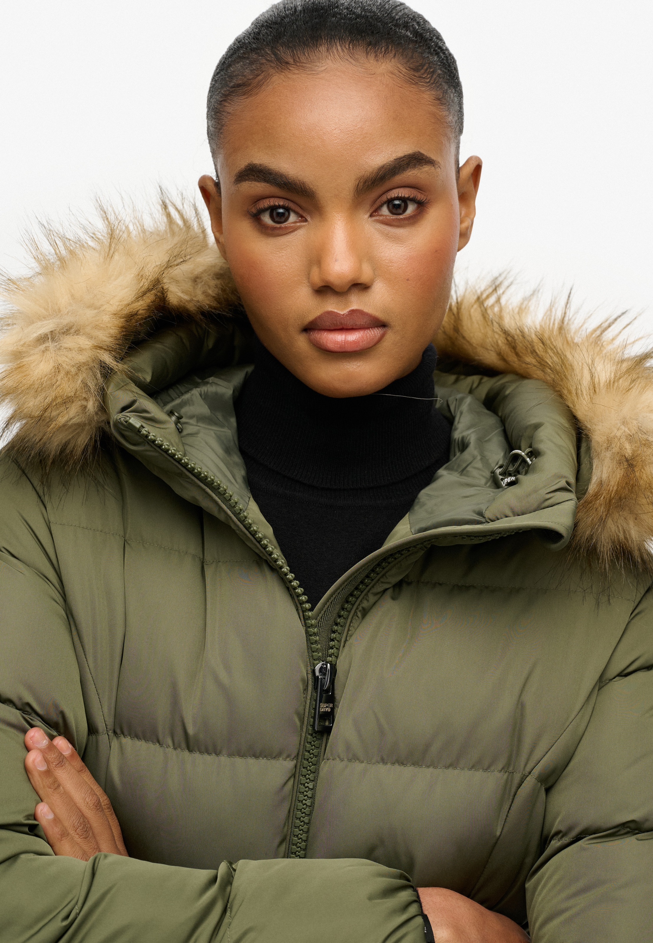Superdry Veste matelassée »FUJI BELTED PUFFER« mit Kapuze