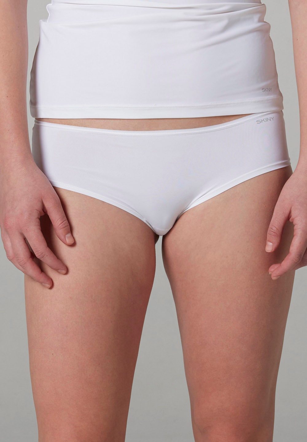 Skiny Panty »Micro Advantage«, bequem, weich, elastisch, schmaler Bund, mit Unsichtbar-Effekt