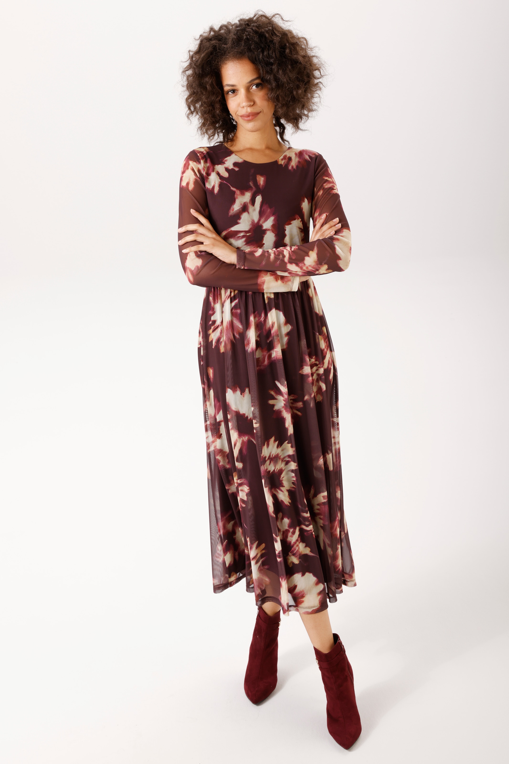 Aniston CASUAL Robe midi imprimé de fleurs batik graphiques - NOUVELLE COLLECTION