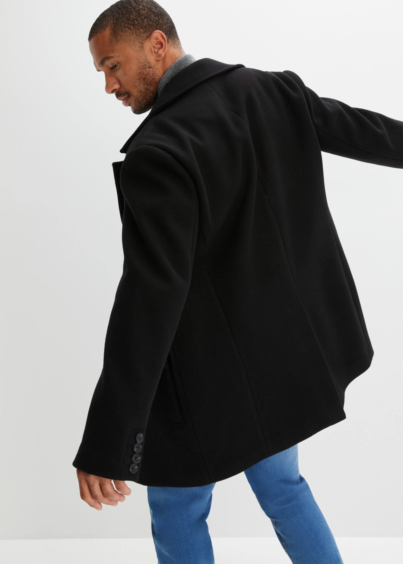 bonprix Manteau court style caban, avec une part de laine, coupe régulière