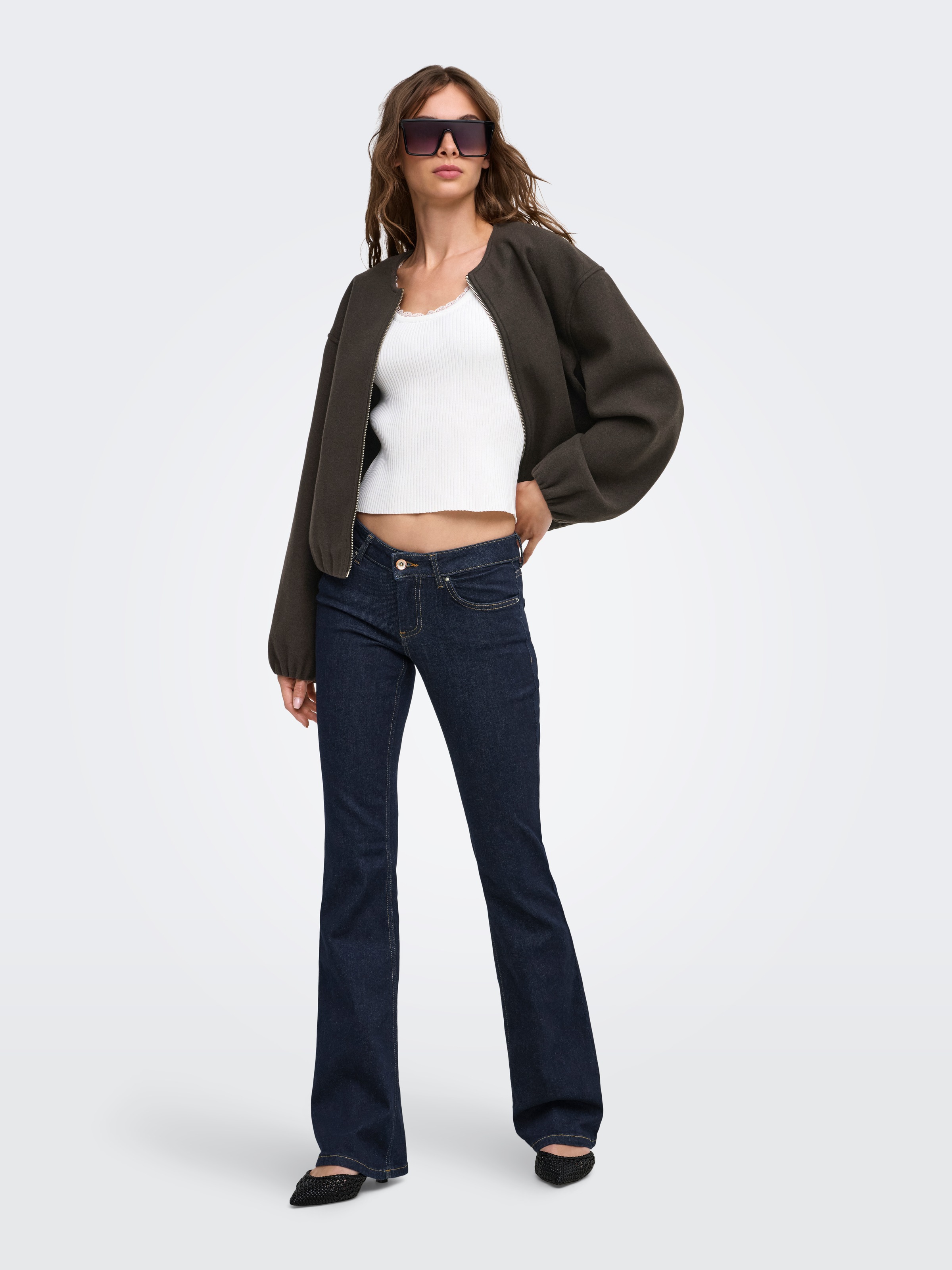 ONLY Jeans bootcut »ONLBLUSH – Bootcut-Jeans mit niedriger Leibhöhe und Stretch« mélange de coton, coupe bootcut