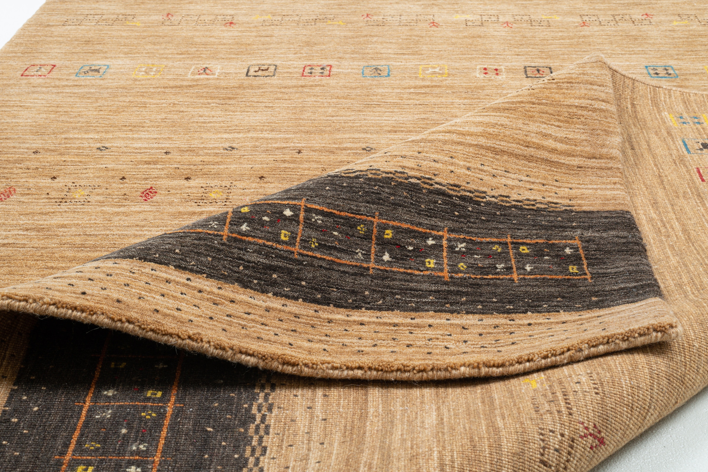 THEKO Tapis en laine »Lori Star Gold« Rectangulaire 12 mm Höhe laine pure, tissé main, idéal pour le salon et la chambre