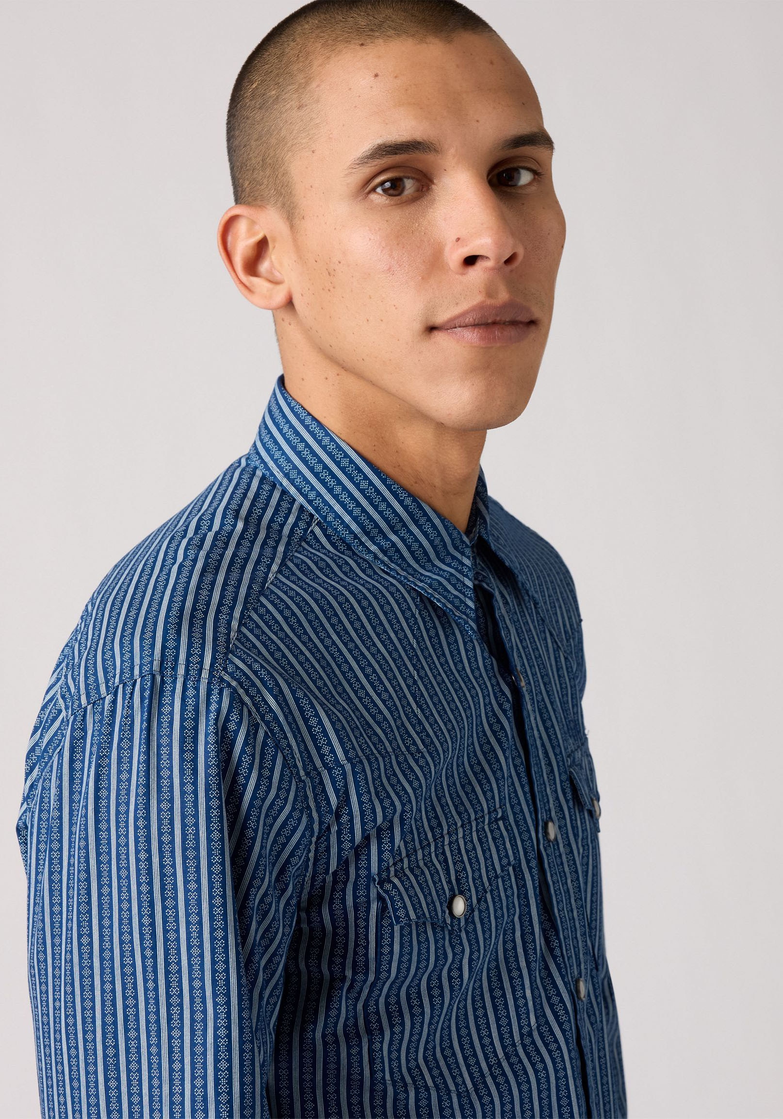 Levi's® Chemise en jean »LE BARSTOW WESTERN STAND« avec poches poitrine
