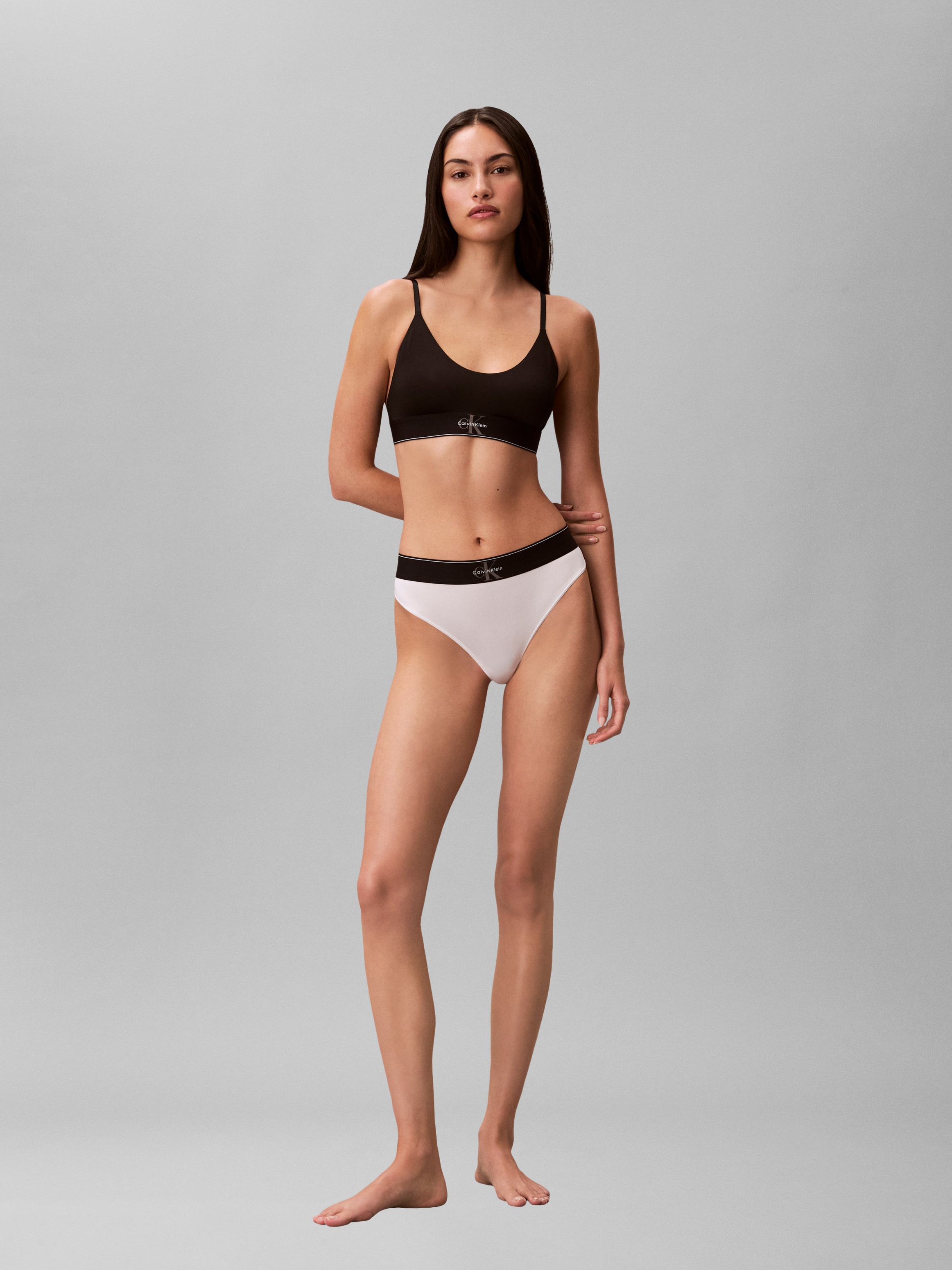 Calvin Klein Underwear Tanga »THONG« coupe ajustée avec ceinture élastique