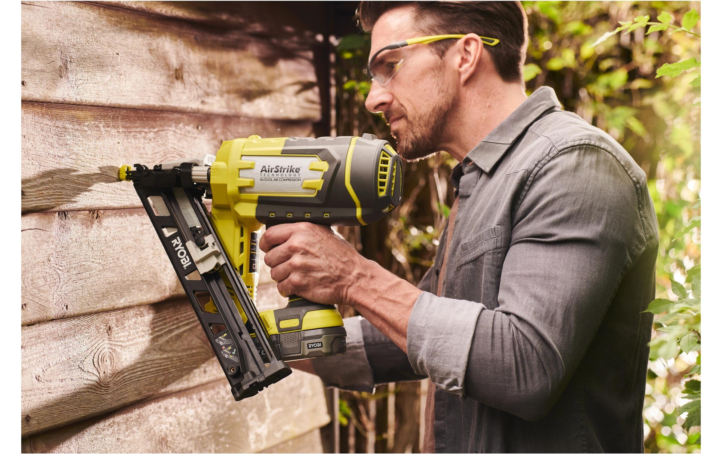 RYOBI Nagler »R15GN18-0«