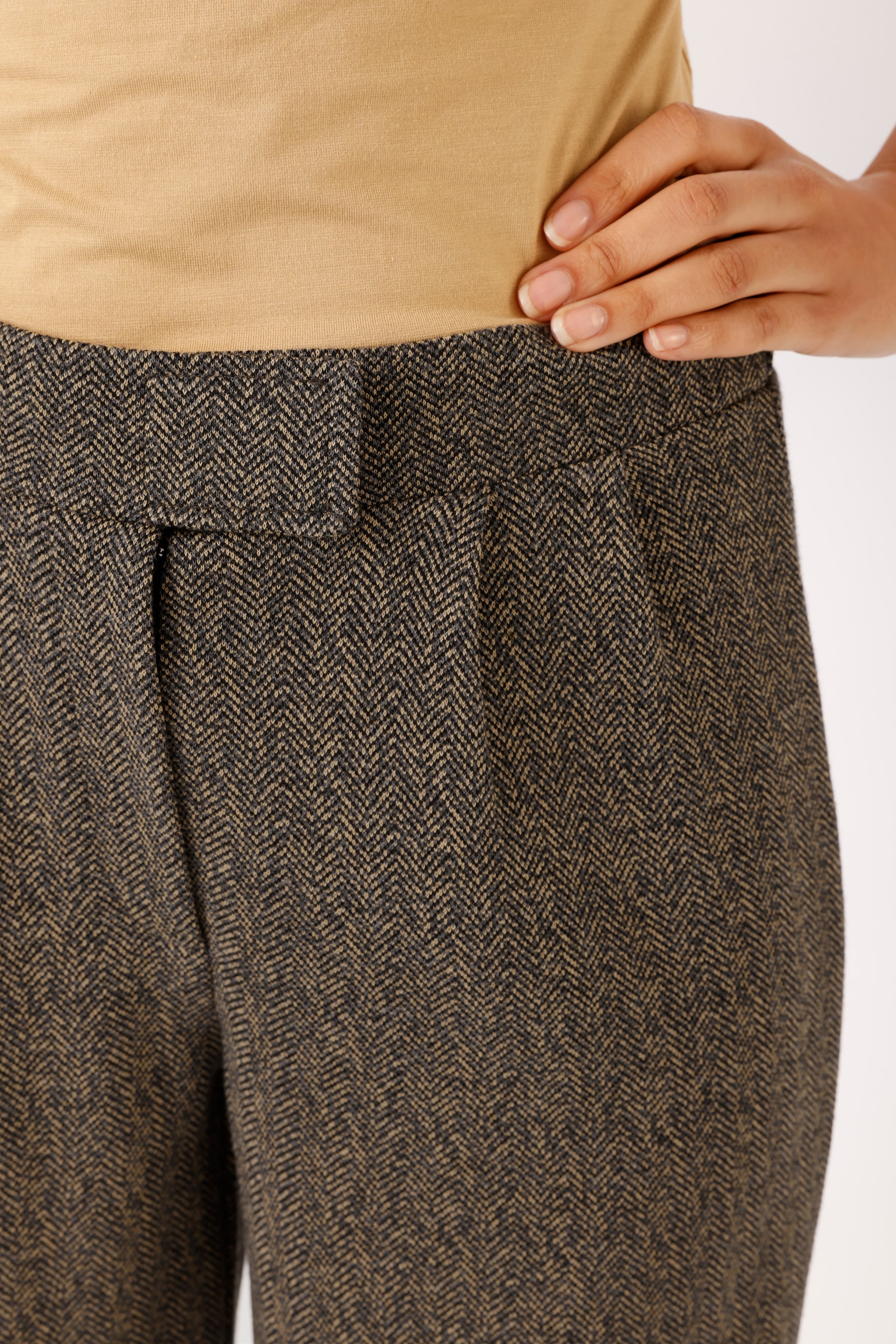 Aniston CASUAL Pantalon de costume  avec motif discret en zigzag - NOUVELLE COLLECTION