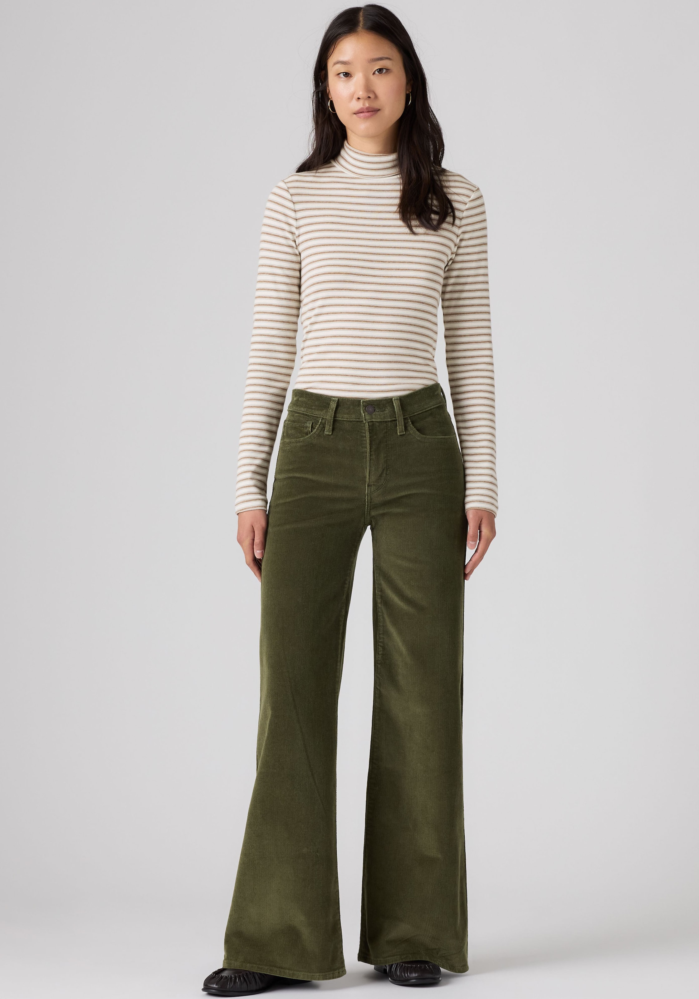 Levi's® Pantalon en velours côtelé »318 SHAPING WIDE LEG«  avec jambe large - coupe wide leg