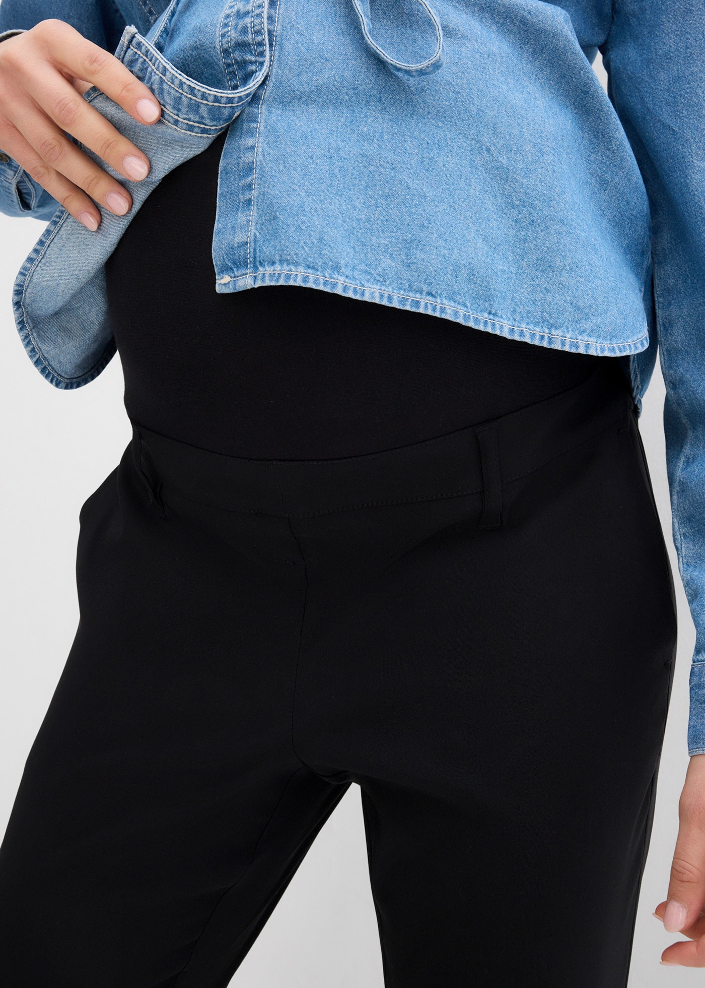 bonprix Pantalon de grossesse  aus Bengalin mit Elasthan, mit elastischem Gummizug vorne und hinten