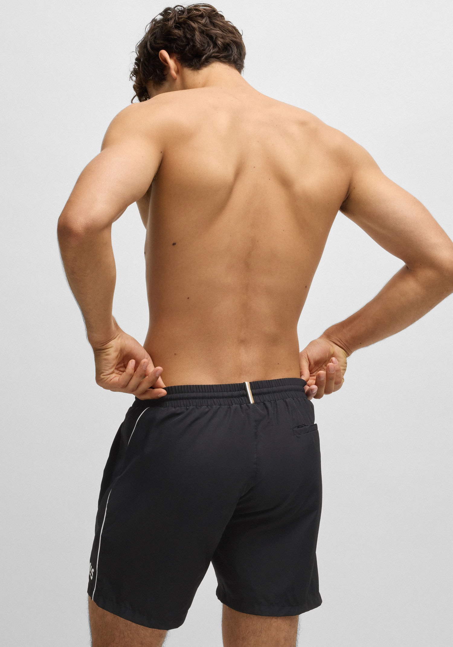 BOSS Badeshorts »Starfish« mit Kontraststreifen