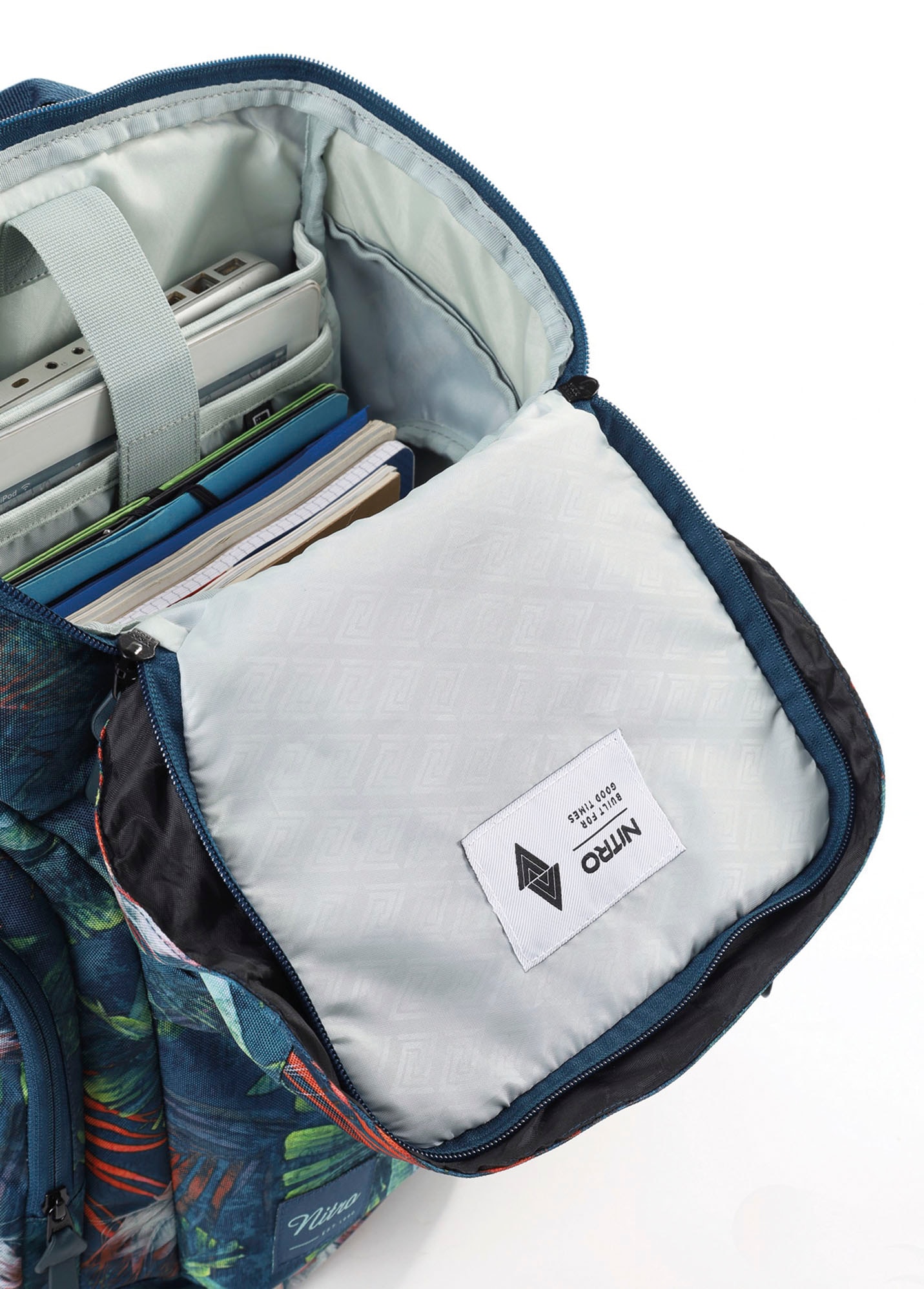 NITRO Freizeitrucksack »Daypacker« mit Laptopfach, Schulrucksack, Wanderrucksack oder Streetpack