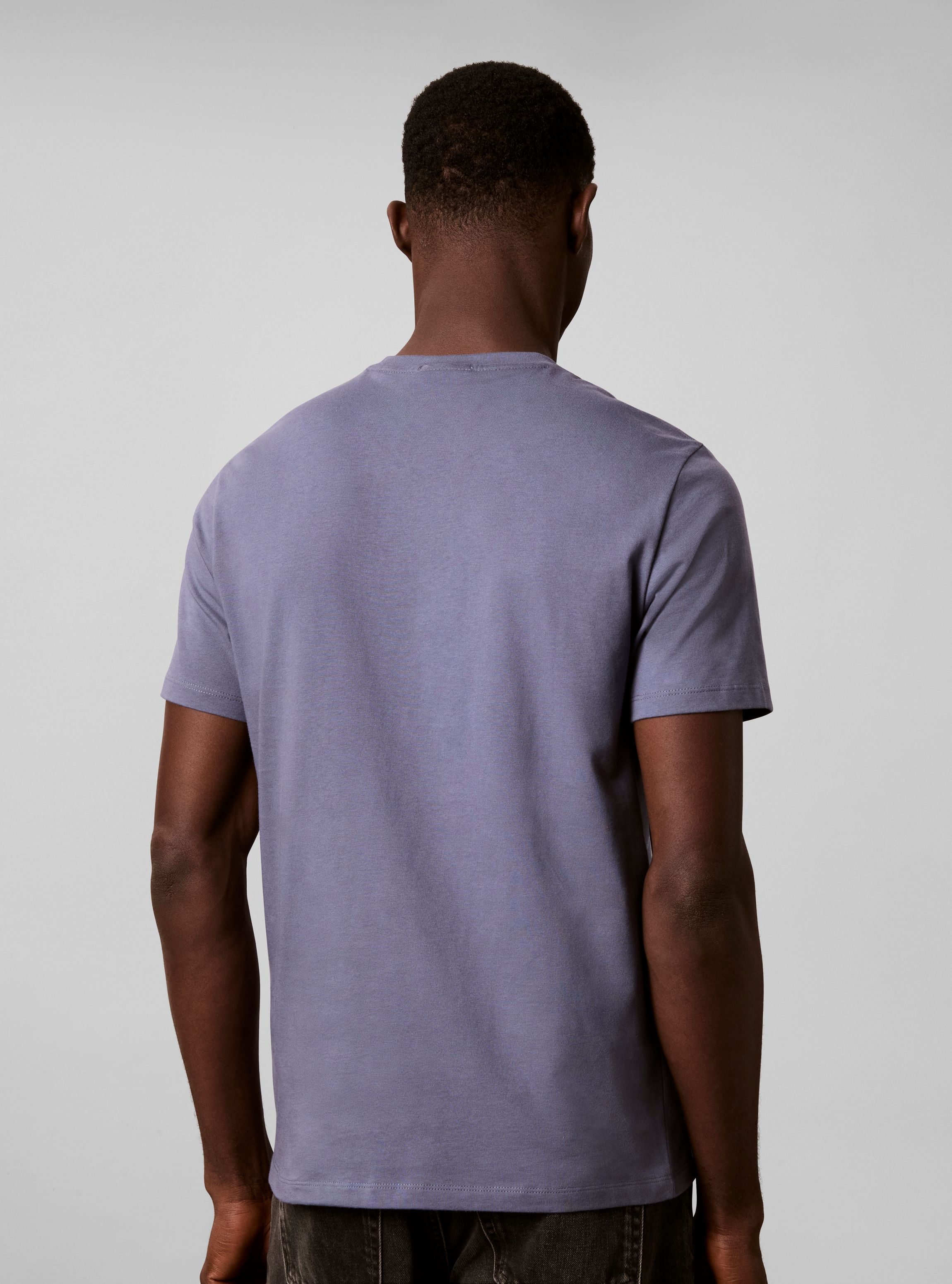 Calvin Klein T-shirt »CLASSIC MONOGRAM TEE« Coupe régulière avec col rond