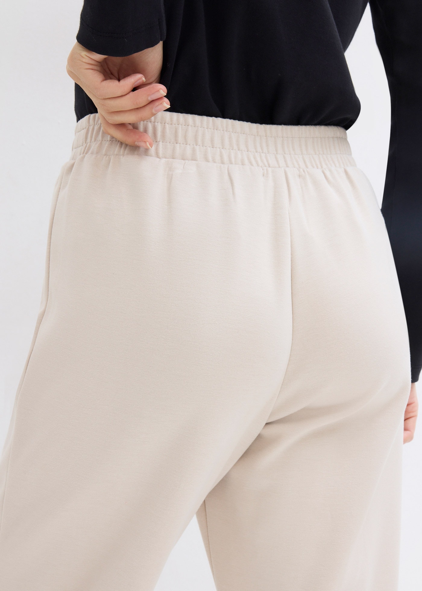 bonprix Pantalon sweat  mit Biese, Regular Fit, mit Elasthan-Anteil