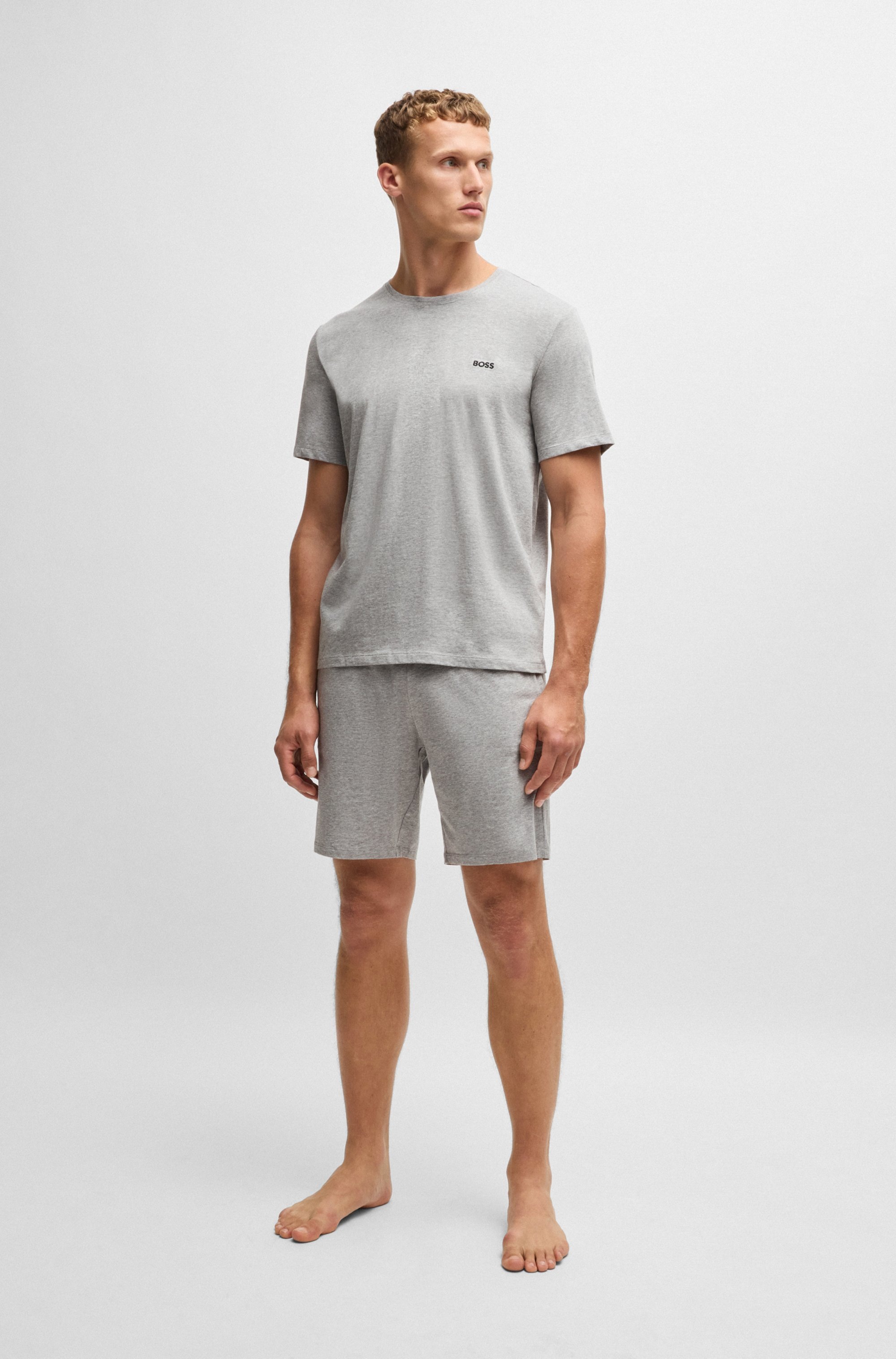 BOSS T-Shirt »Mix&Match T-Shirt R« mit BOSS Stickerei auf der Brust