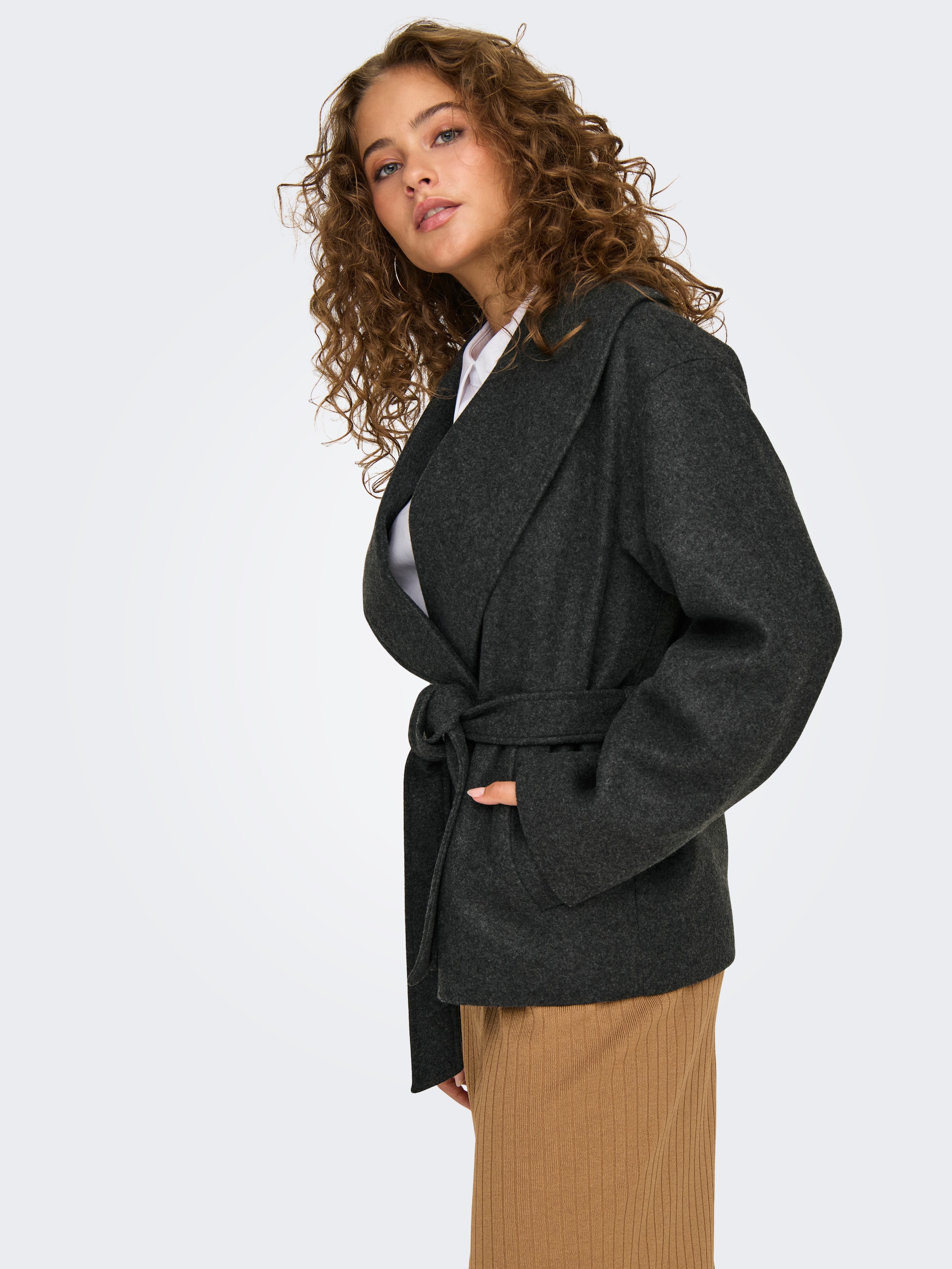 ONLY Manteau court »ONLAUGUSTA LIFE SHORT COAT OTW« fibre synthétique
