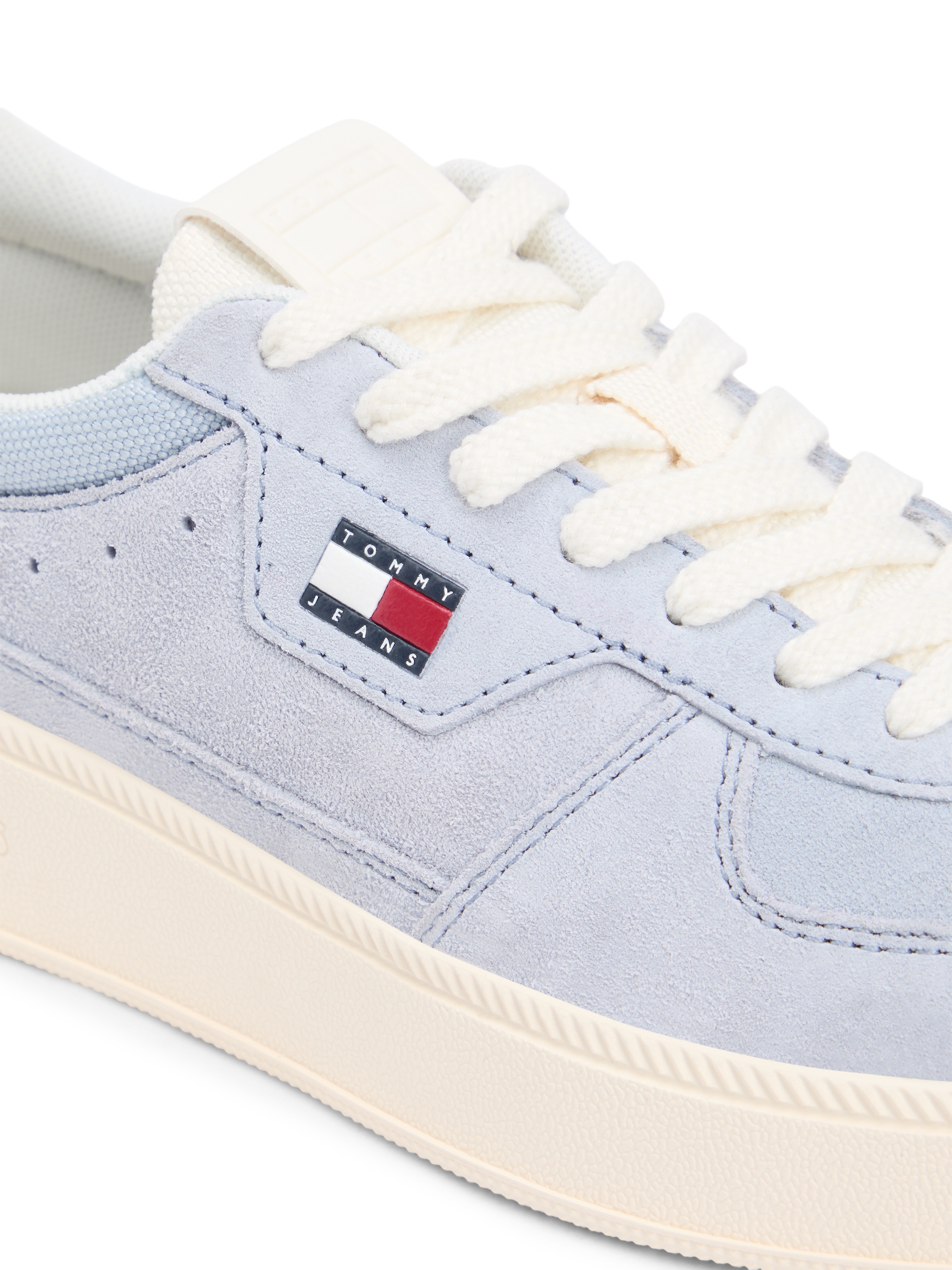 Tommy Jeans Plateausneaker »THE GREENWICH EDGE MAX SUEDE«  Freizeitschuh, Halbschuh, Schnürschuh mit seitlicher Logoflagge