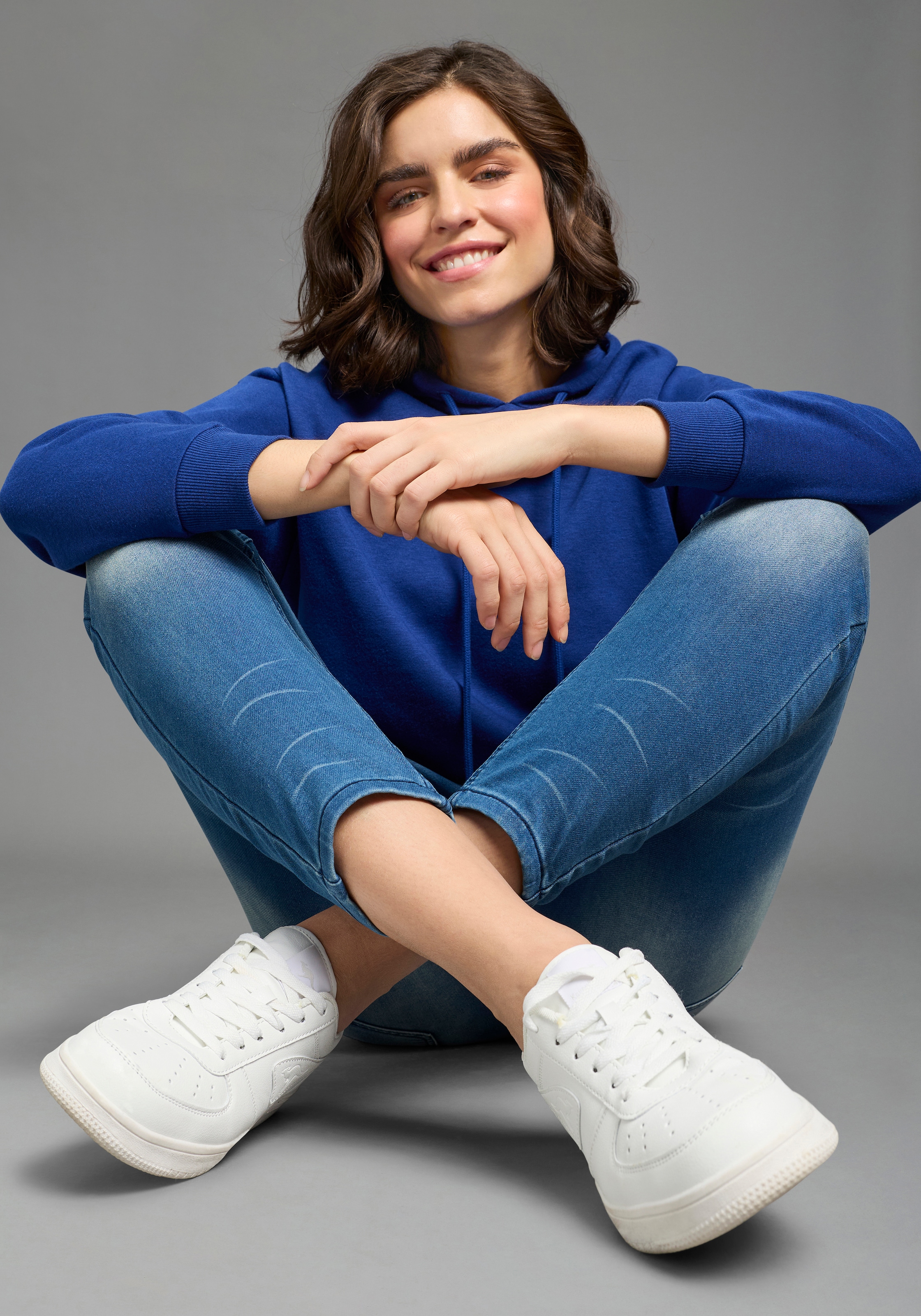 KangaROOS Jogg pants »7/8 JOGG-DENIM« weites Bein,  mit Used-Waschung,  hohe Leibhöhe,  7/8-Länge