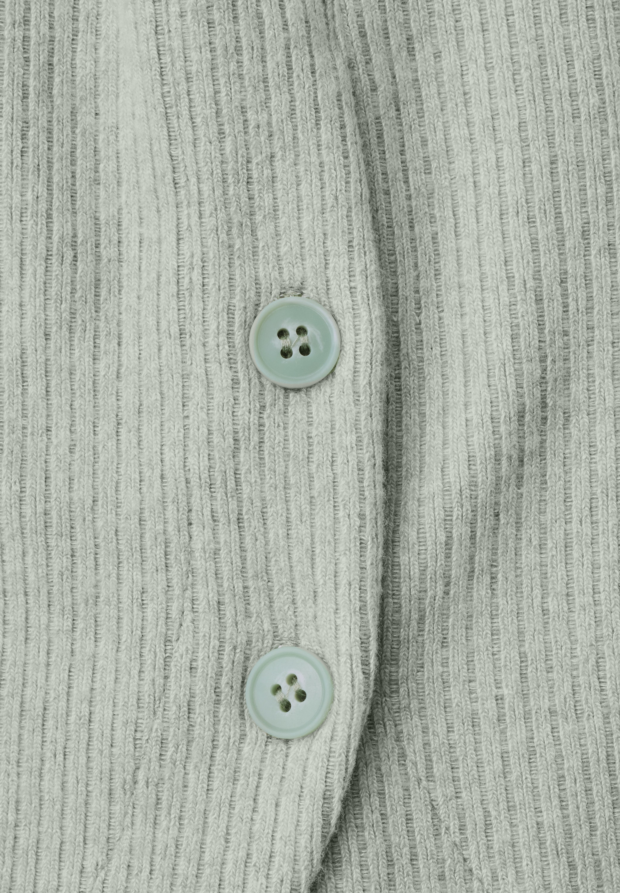 STREET ONE Pull à col rond avec détails boutons latéraux / viscose stretch