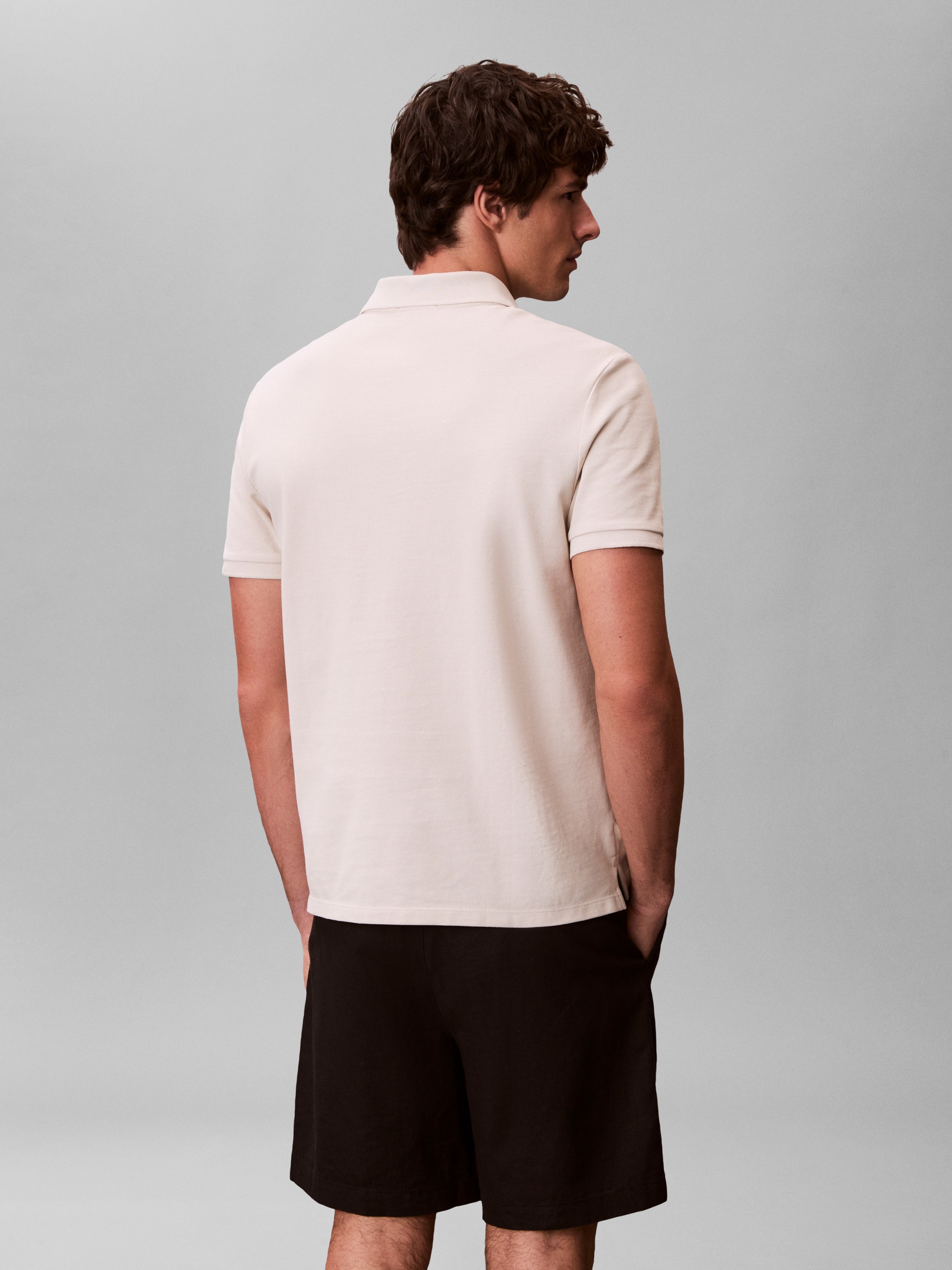 Calvin Klein Jeans Poloshirt »SS CASUAL PIQUE CLASSIC POLO« Mit Rundhalsausschnitt