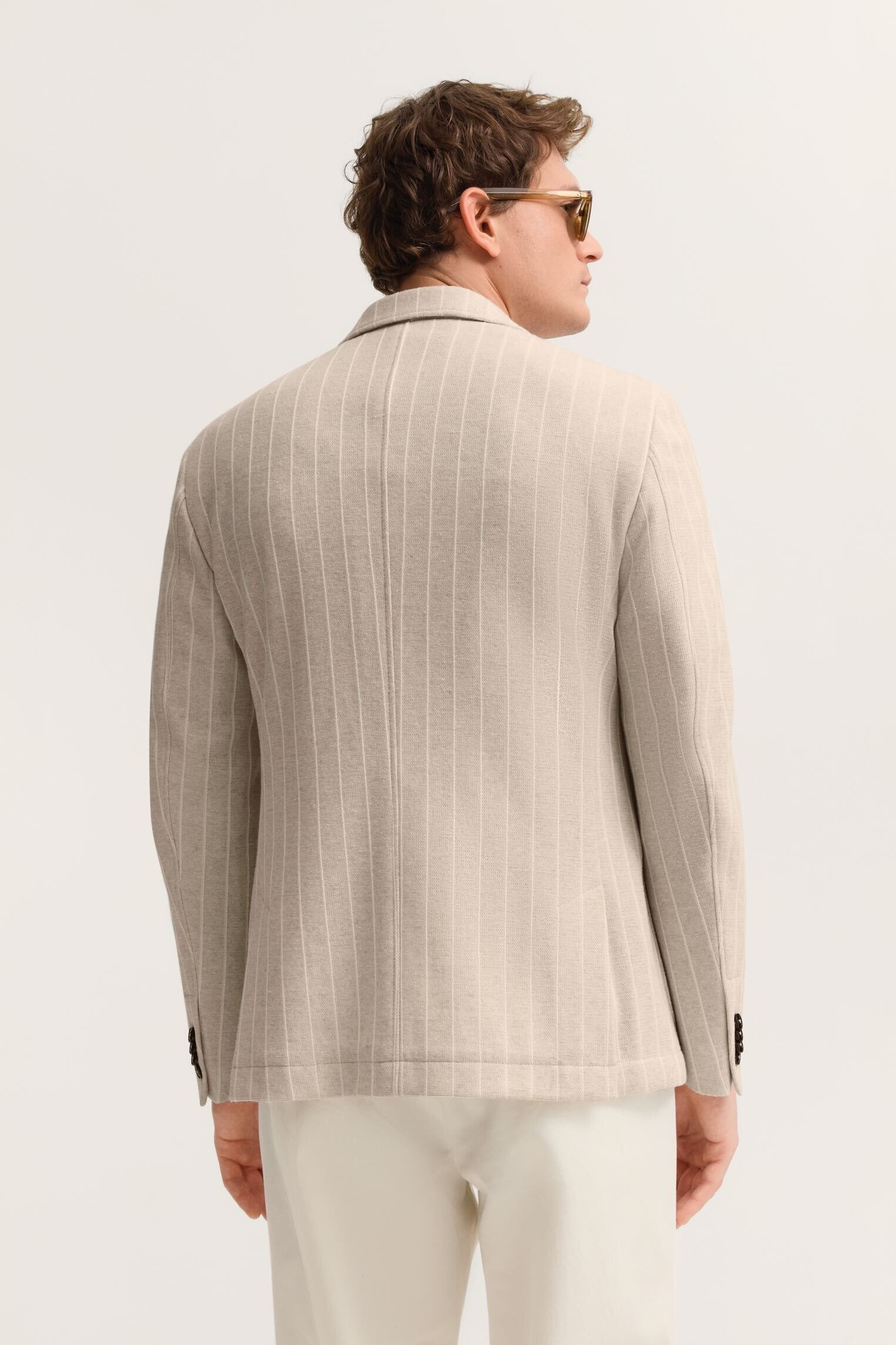 bugatti Veste »Stretch-Funktion« mit einem Streifen-Design