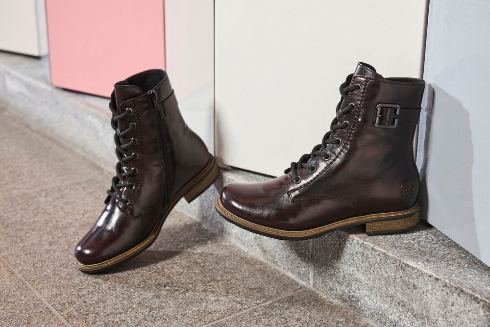 Rieker Schnürstiefelette  Schnürboots, Blockabsatz, mit Reissverschluss für leichtes Anziehen