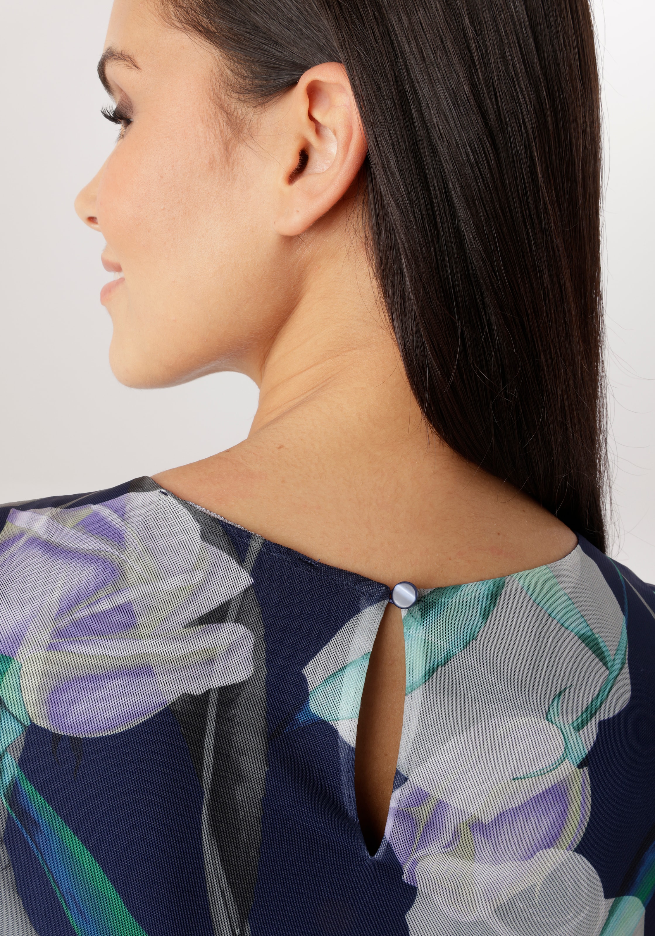 Aniston SELECTED Robe midi in Mesh-Qualiät und floralem Blütendruck - NEUE KOLLEKTION