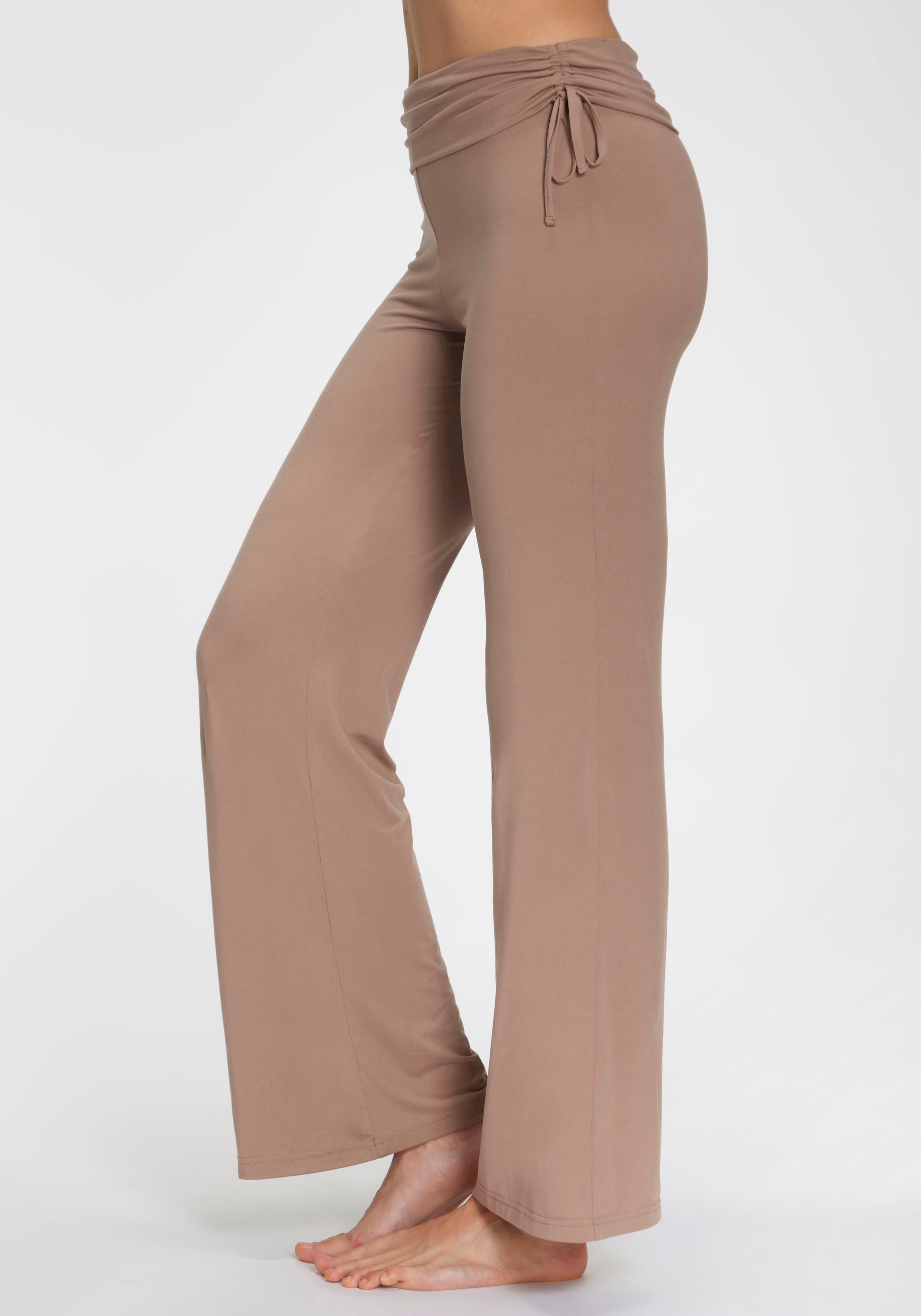LASCANA Jazzpants  mit Umschlagbund zum Raffen
