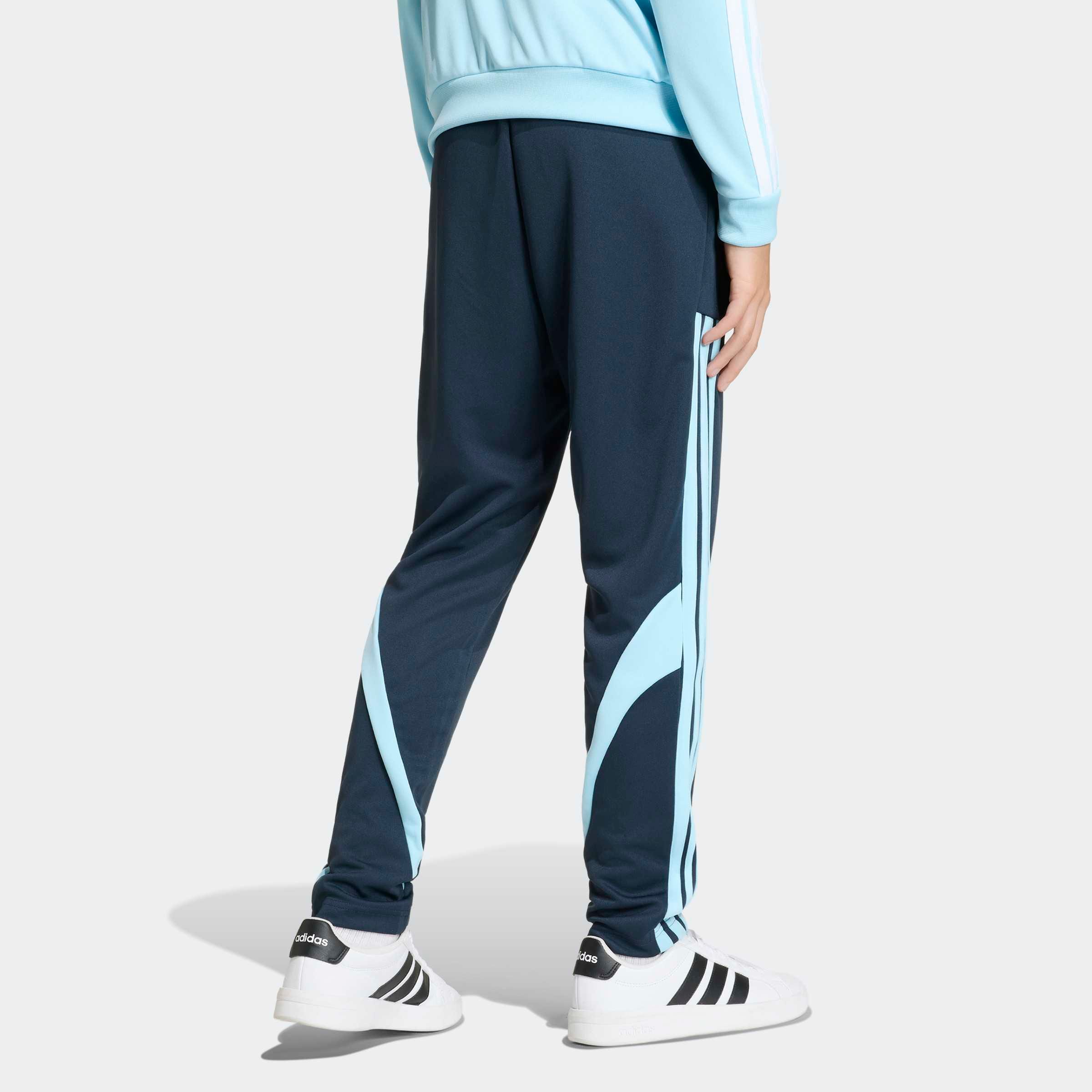 adidas Sportswear Sporthose »J HOT PANT«