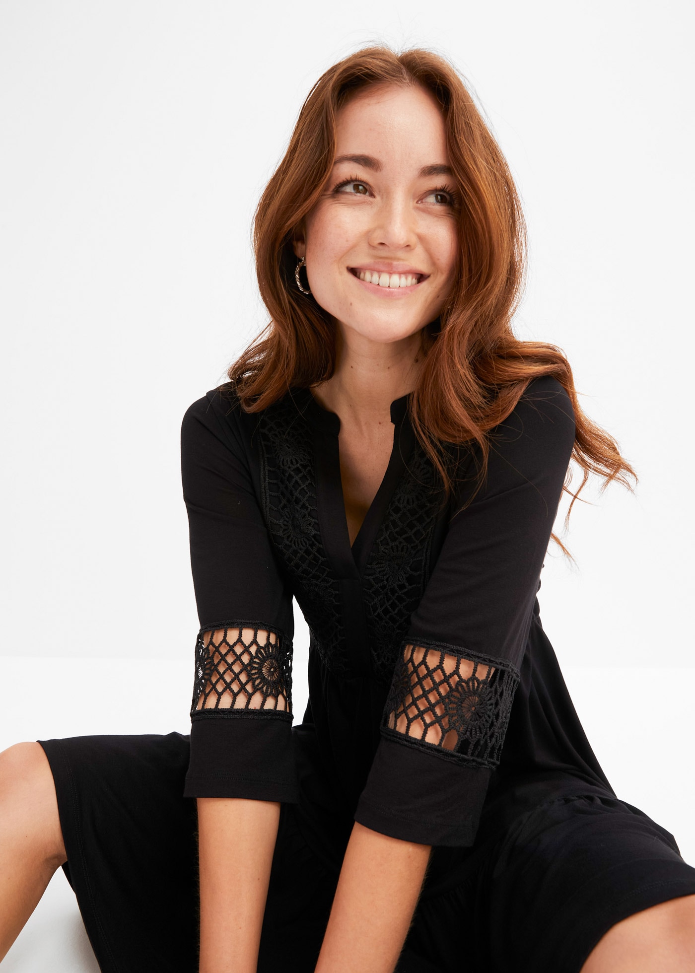 bonprix Robe tunique ausgestellte Passform, mit hochwertiger Spitze, mit 3/4-Ärmeln