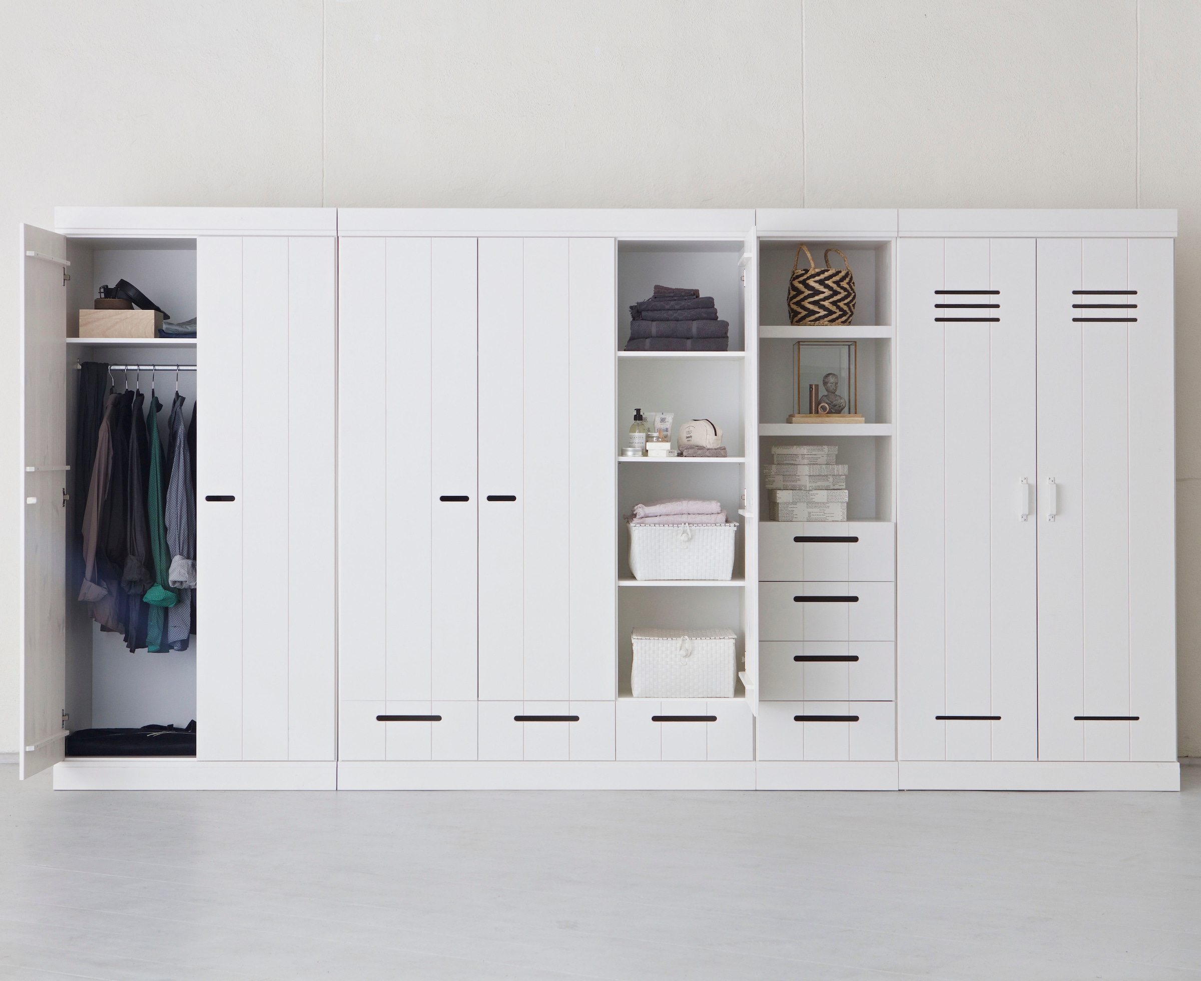WOOOD Armoires à vêtements »Connect FSC®-Kiefernholz mit sichtbare Maserungen H195 x B94 x T53 cm« pin massif FSC®, intérieur mélaminé