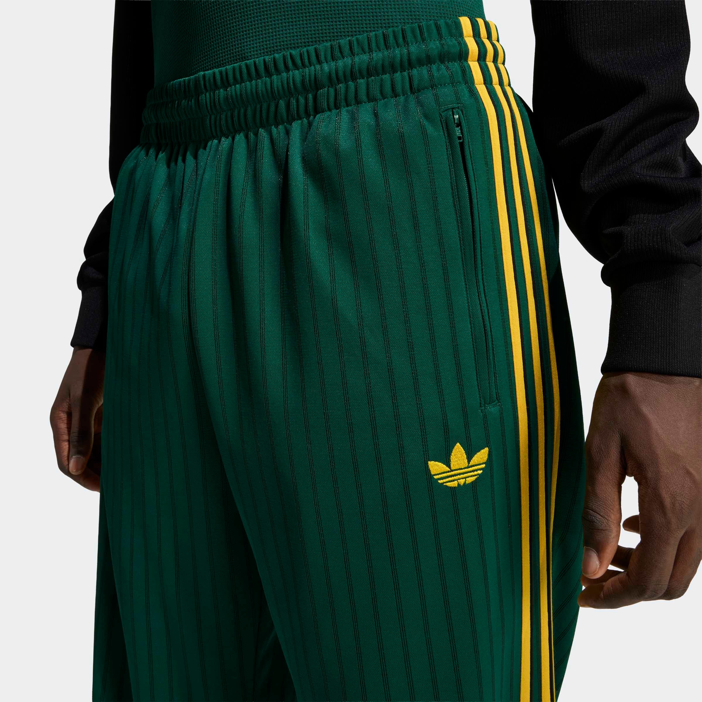 adidas Originals Pantalon de sport »FIREBIRD LOOSE PINSTRIPES«