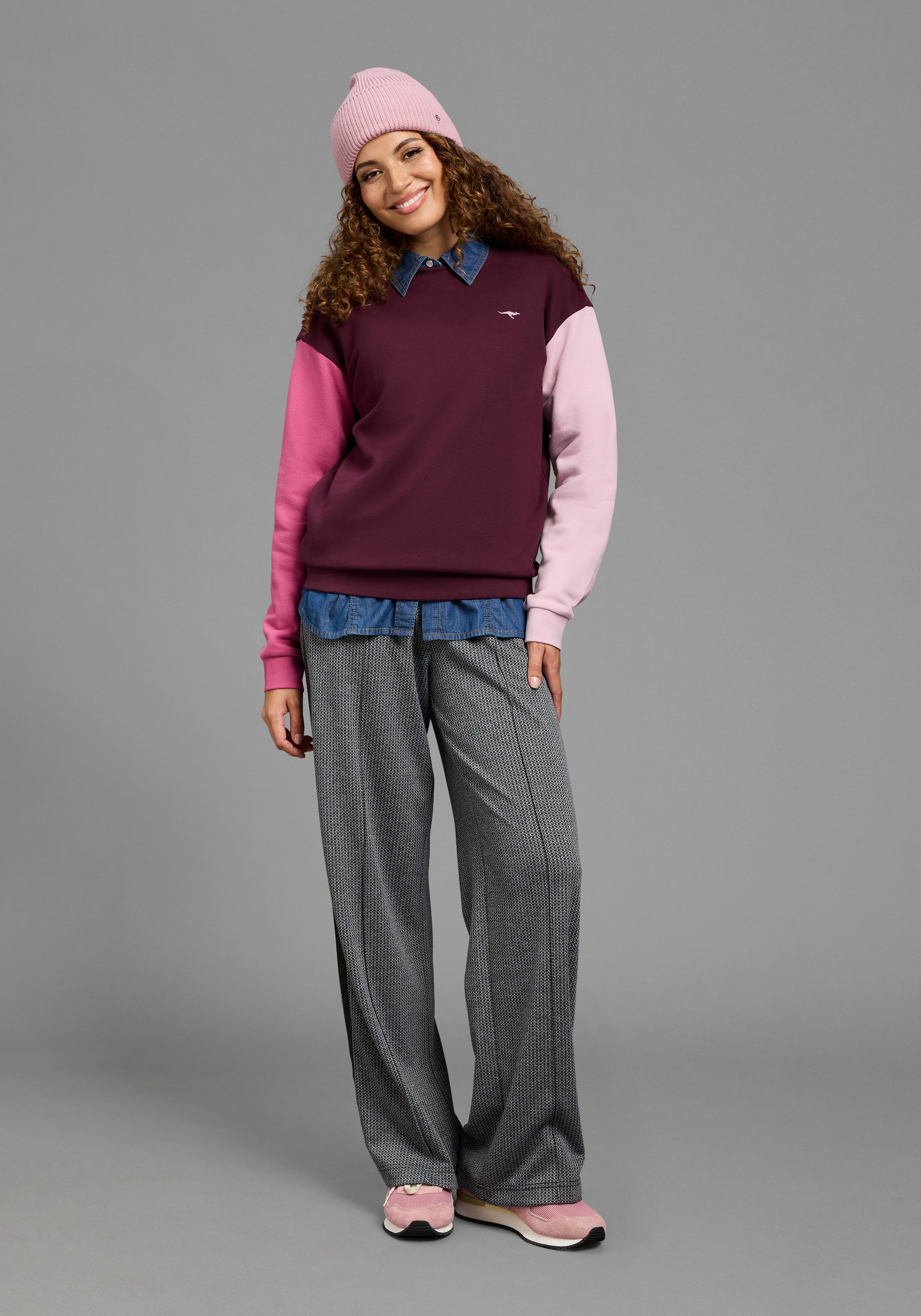 KangaROOS Sweat-shirt , avec col rond, manches longues, en coton et polyester

