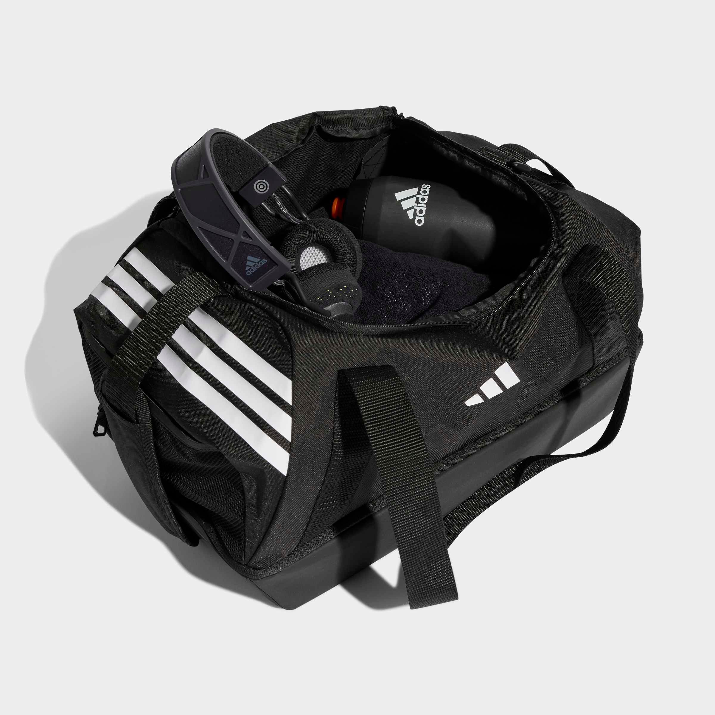 adidas Performance Sporttasche »TIRO DUFFLEBAG S MIT BODENFACH«