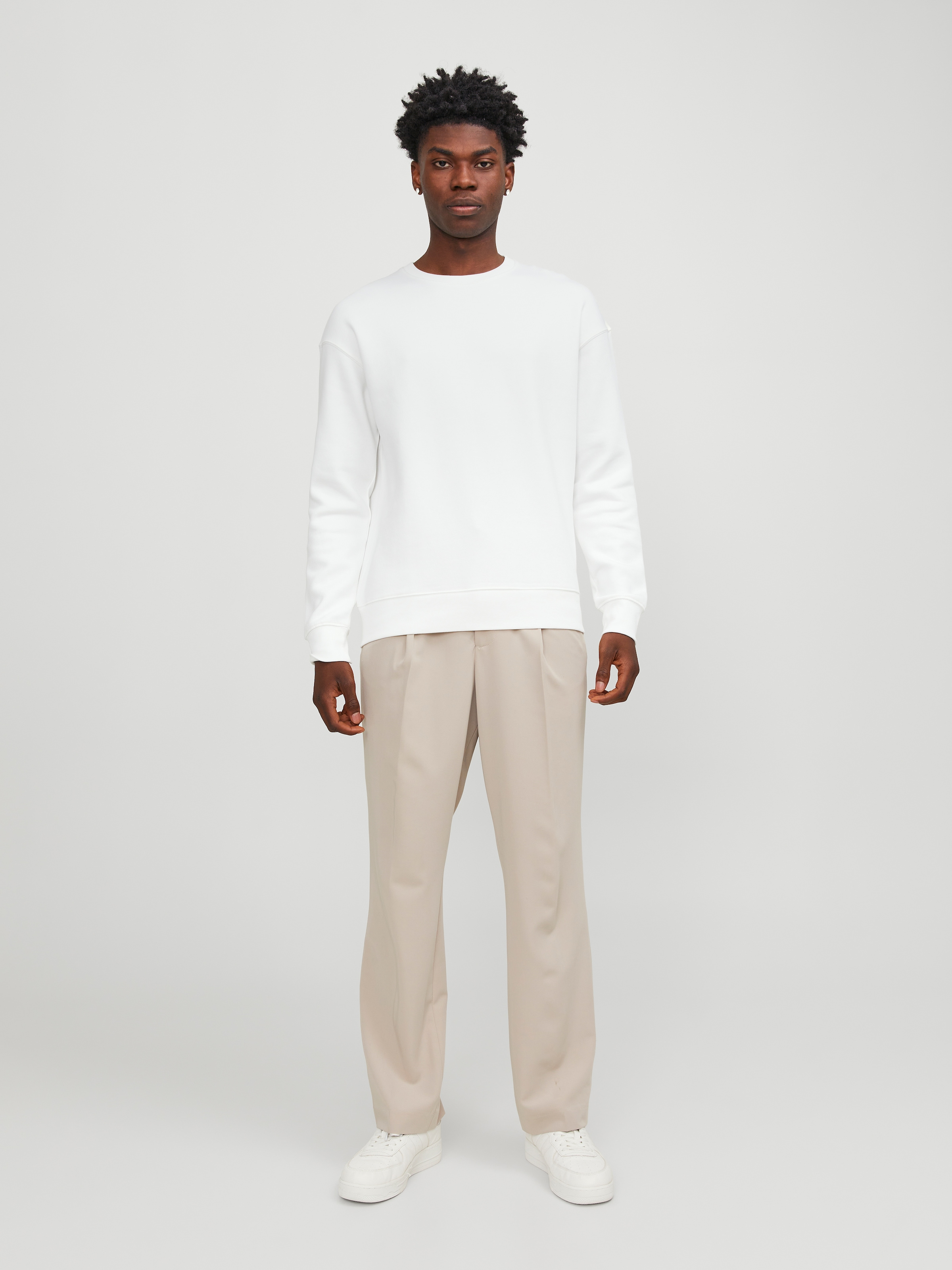 Jack & Jones Sweat-shirt »JJESTAR BASIC SWEAT CREW NECK NOOS«

