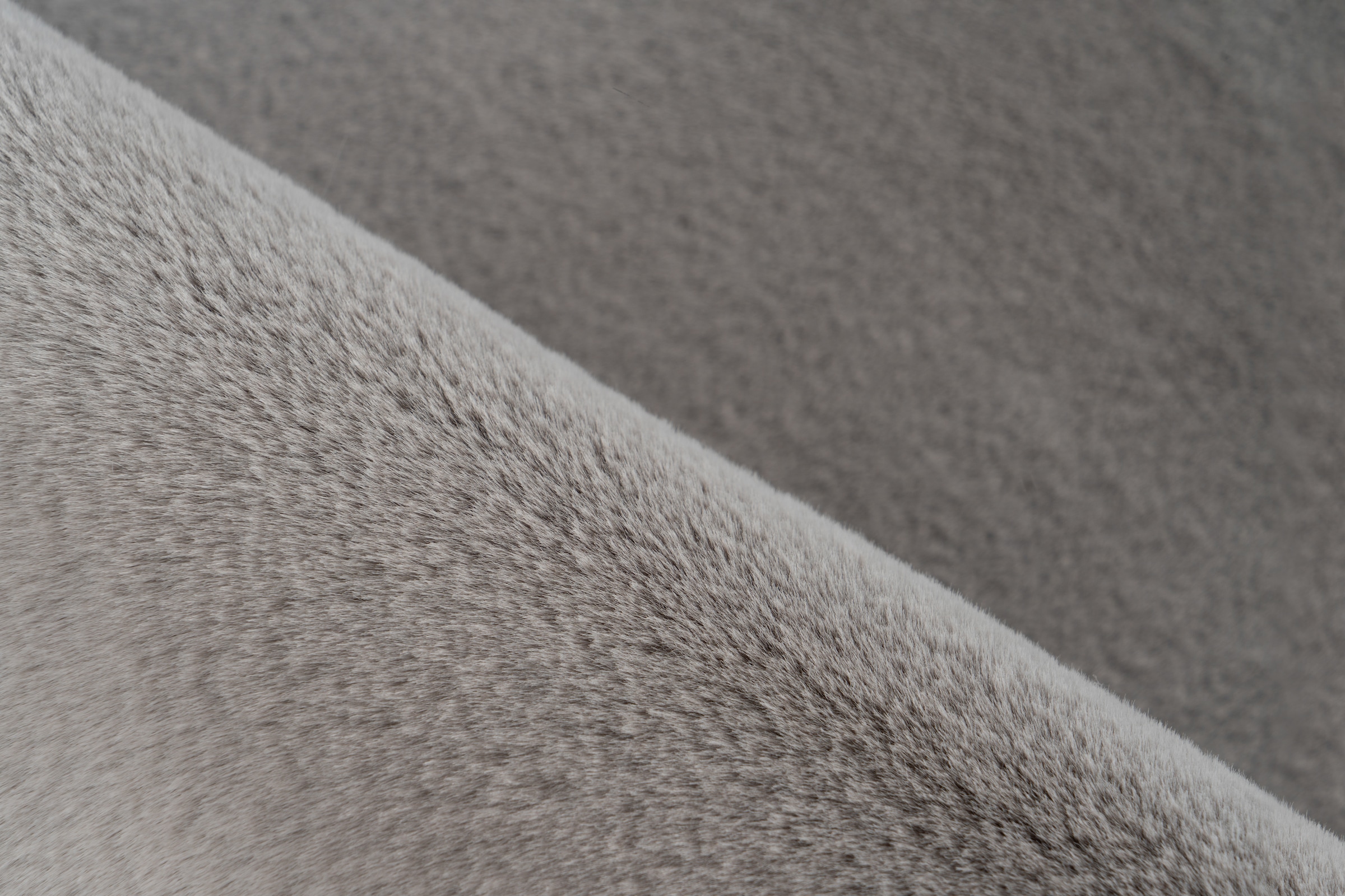 me gusta Teppich »Rabbit Prime 125« rechteckig 18 mm Höhe Kaninchenfell Haptik, flauschig weich, geeignet für  Fussbodenheizung