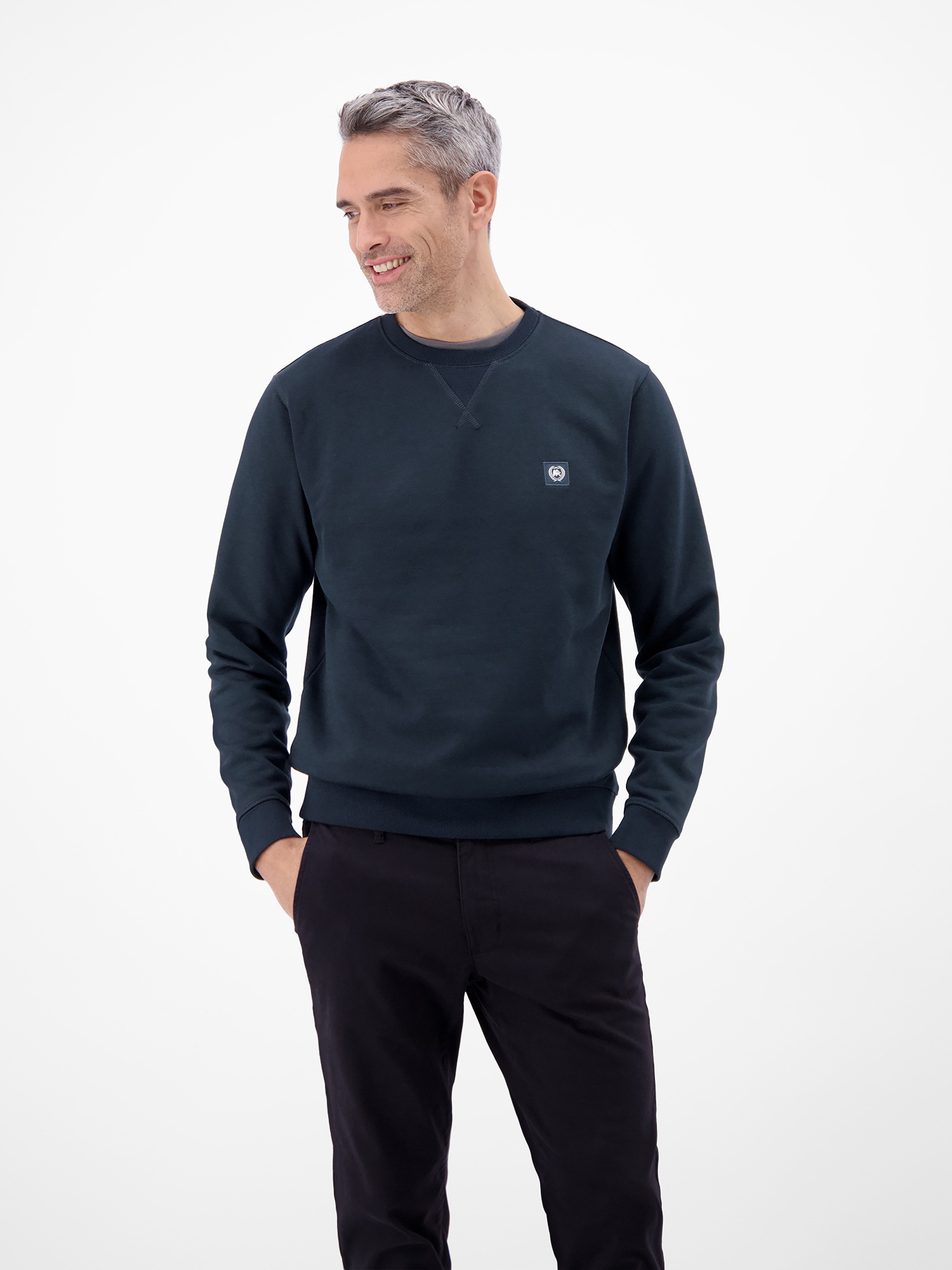 LERROS Sweat-shirt »Urbaner Sweatshirtstyle, weiche Haptik«, sweat-shirt homme uni, grand confort, COUPE RÉGULIÈRE
