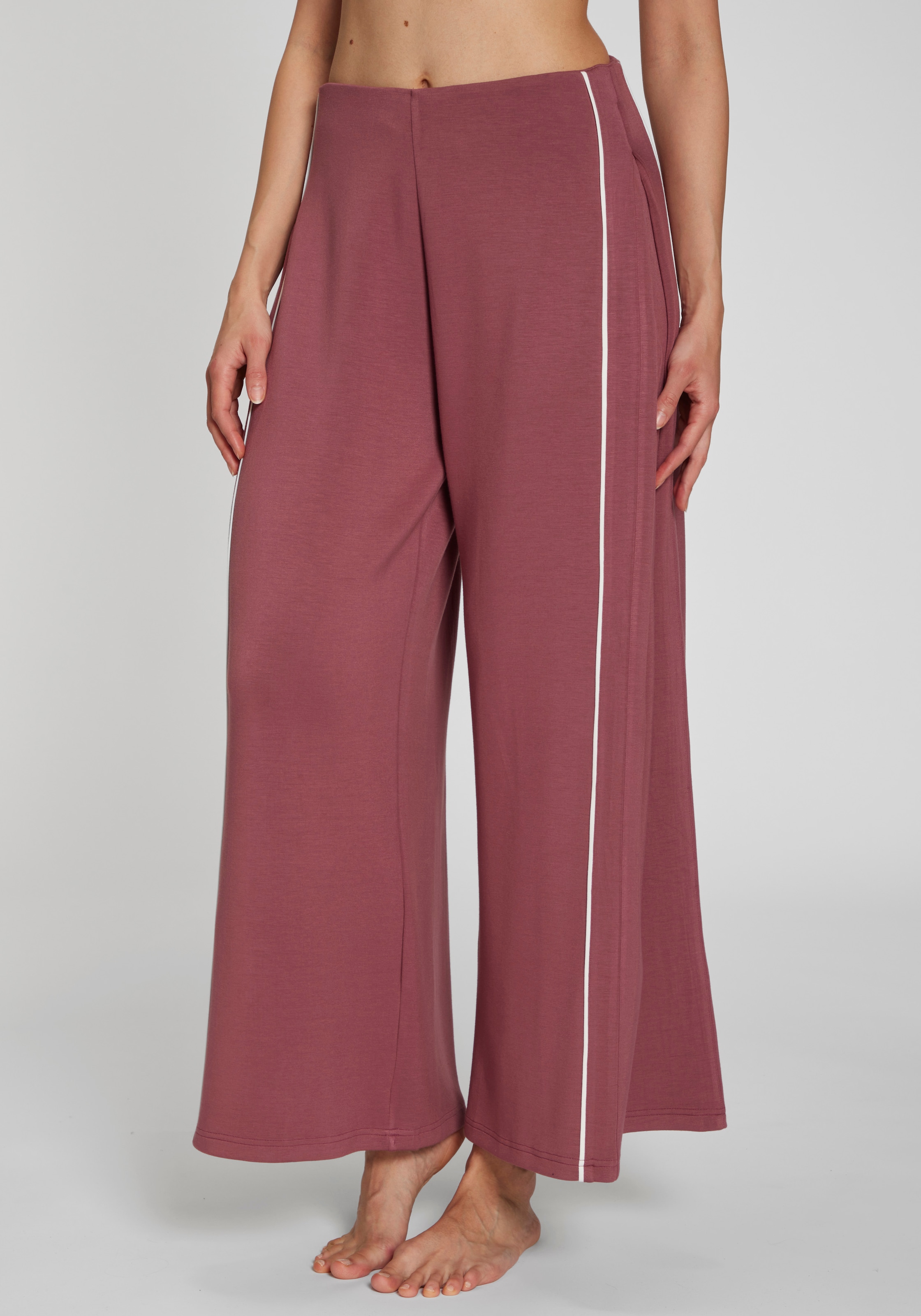 LASCANA Homewearhose  mit Piping und verdeckten Reissverschlusstaschen