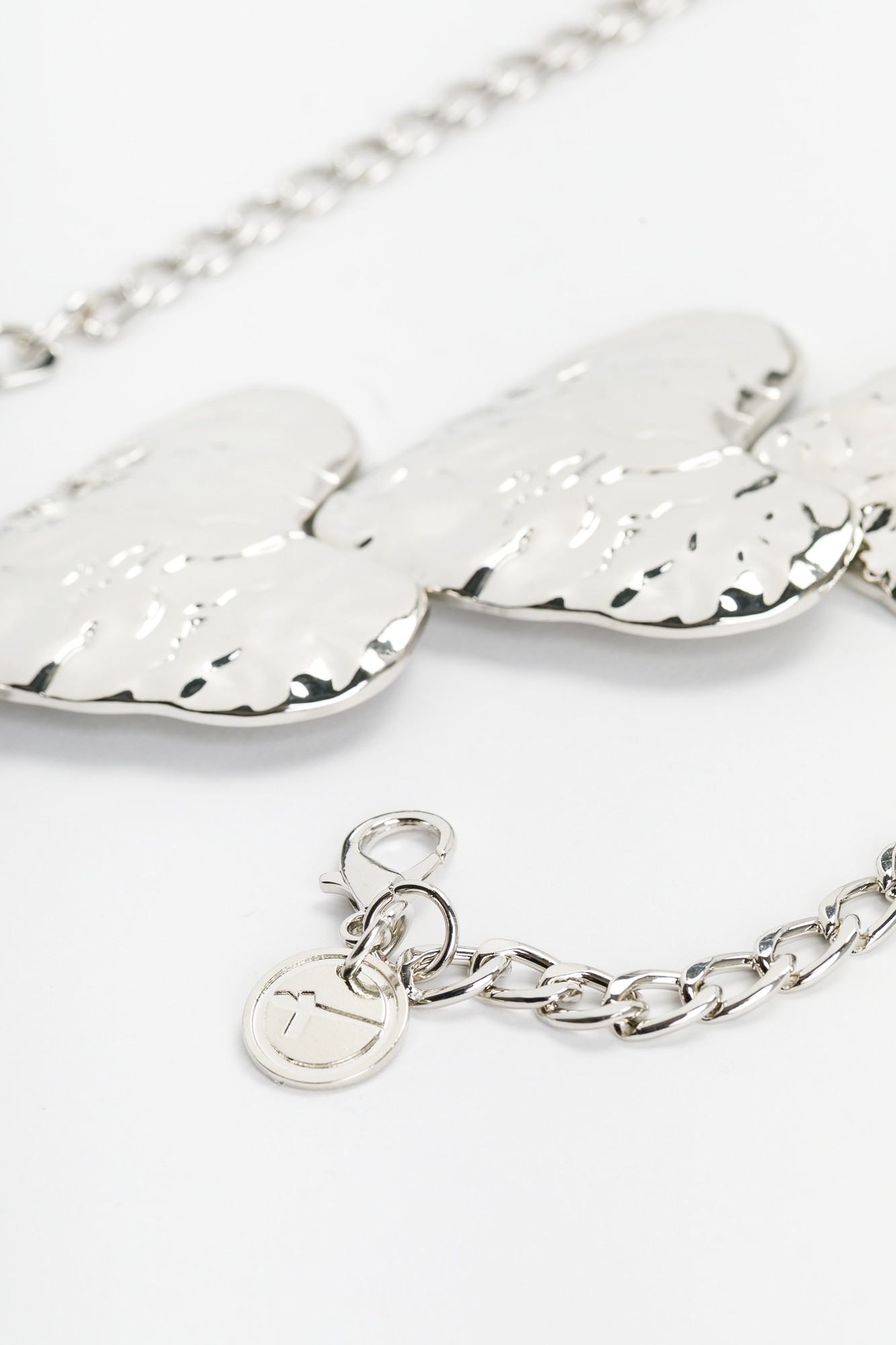 Tamaris Kettengürtel Vorne 6 cm breit mit gehämmerten Herzen, individuell verstellbar