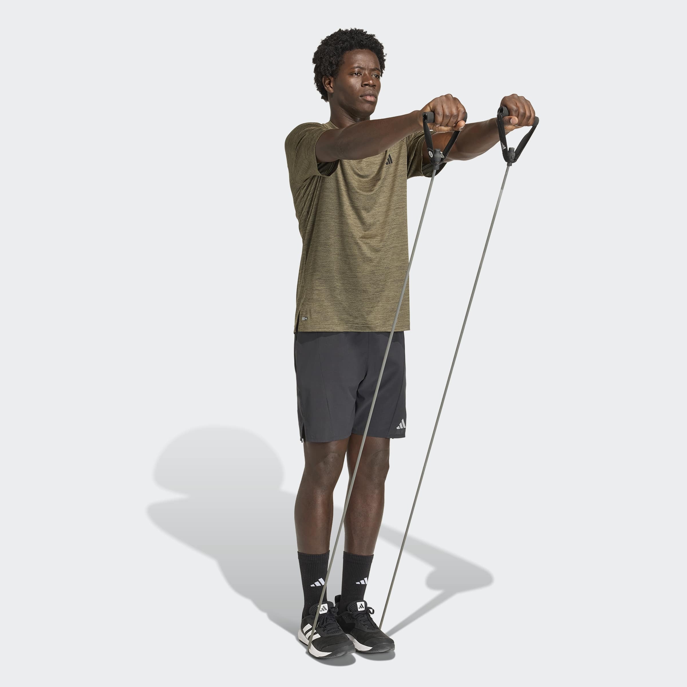 adidas Performance T-Shirt »TECH ESSENTIALS WORKOUT« sportlicher Stil, mit Rundhalsausschnitt, Kurzarm, normale Länge
