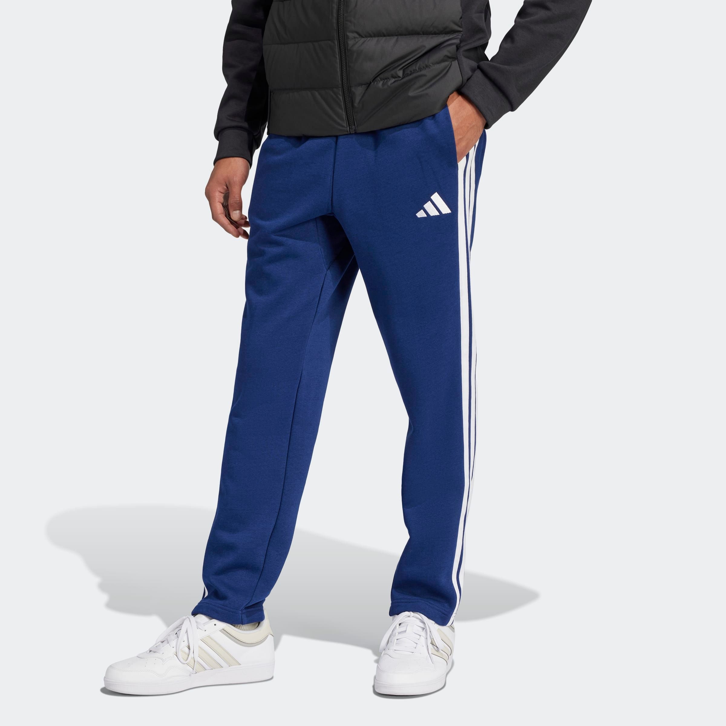 adidas Sportswear Sporthose »M 3S FL O PT«  aus Baumwolle, Polyester und Viskose, offener Saum