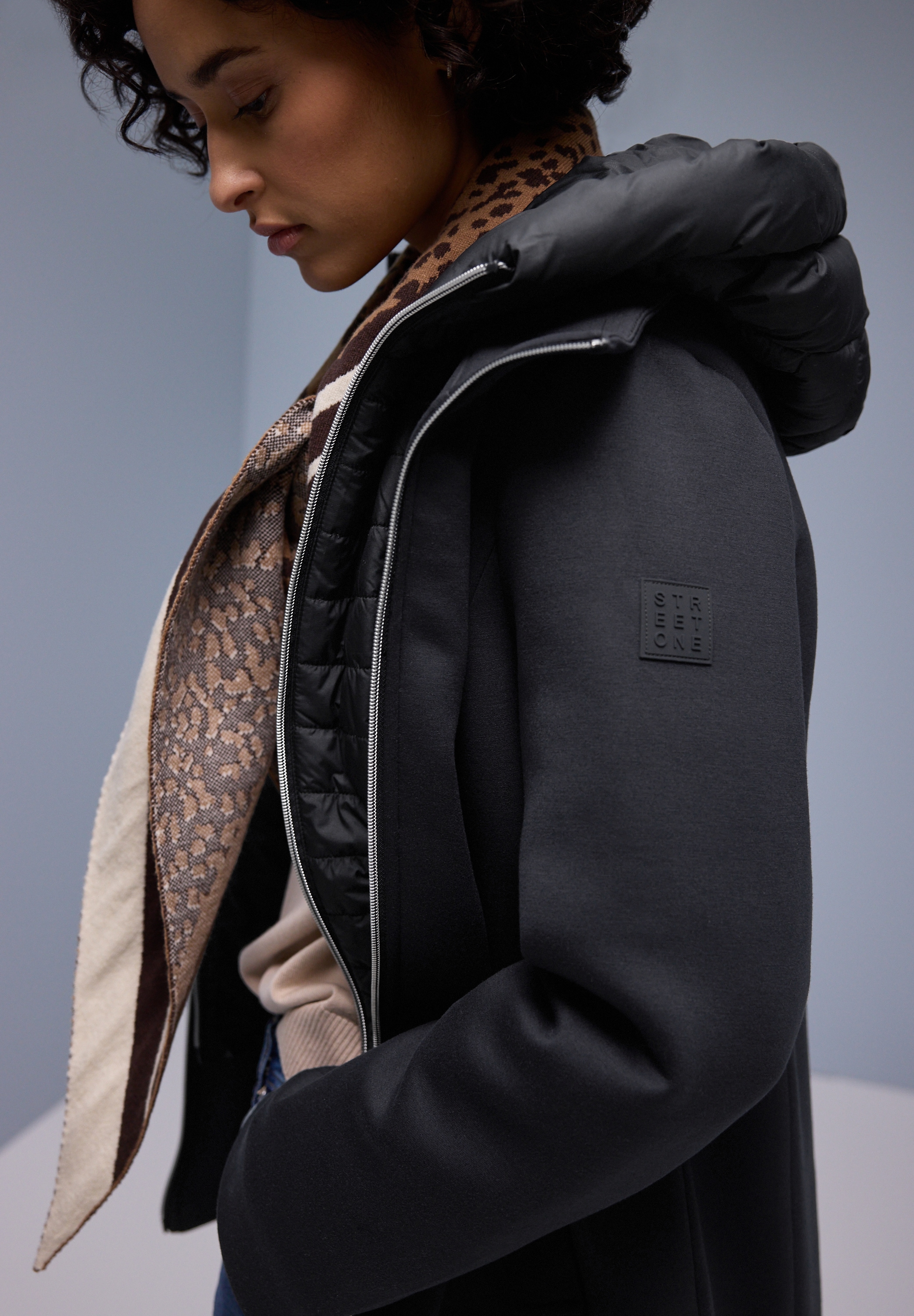 STREET ONE Veste longue mit Kapuze im Doppel-Layer-Look und mit Kapuze